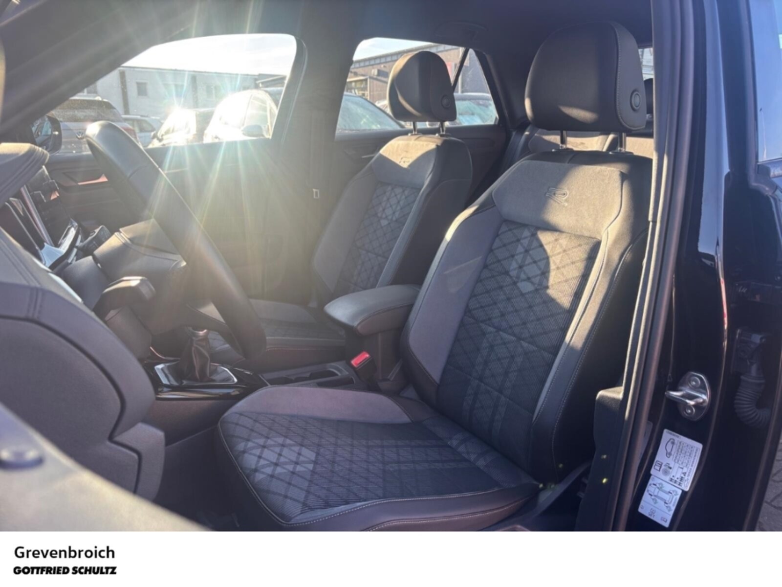 Volkswagen T-Roc – Bild 12