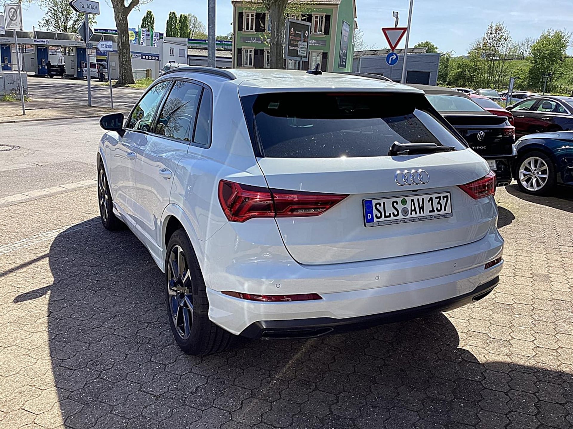Audi Q3 SUV advanced