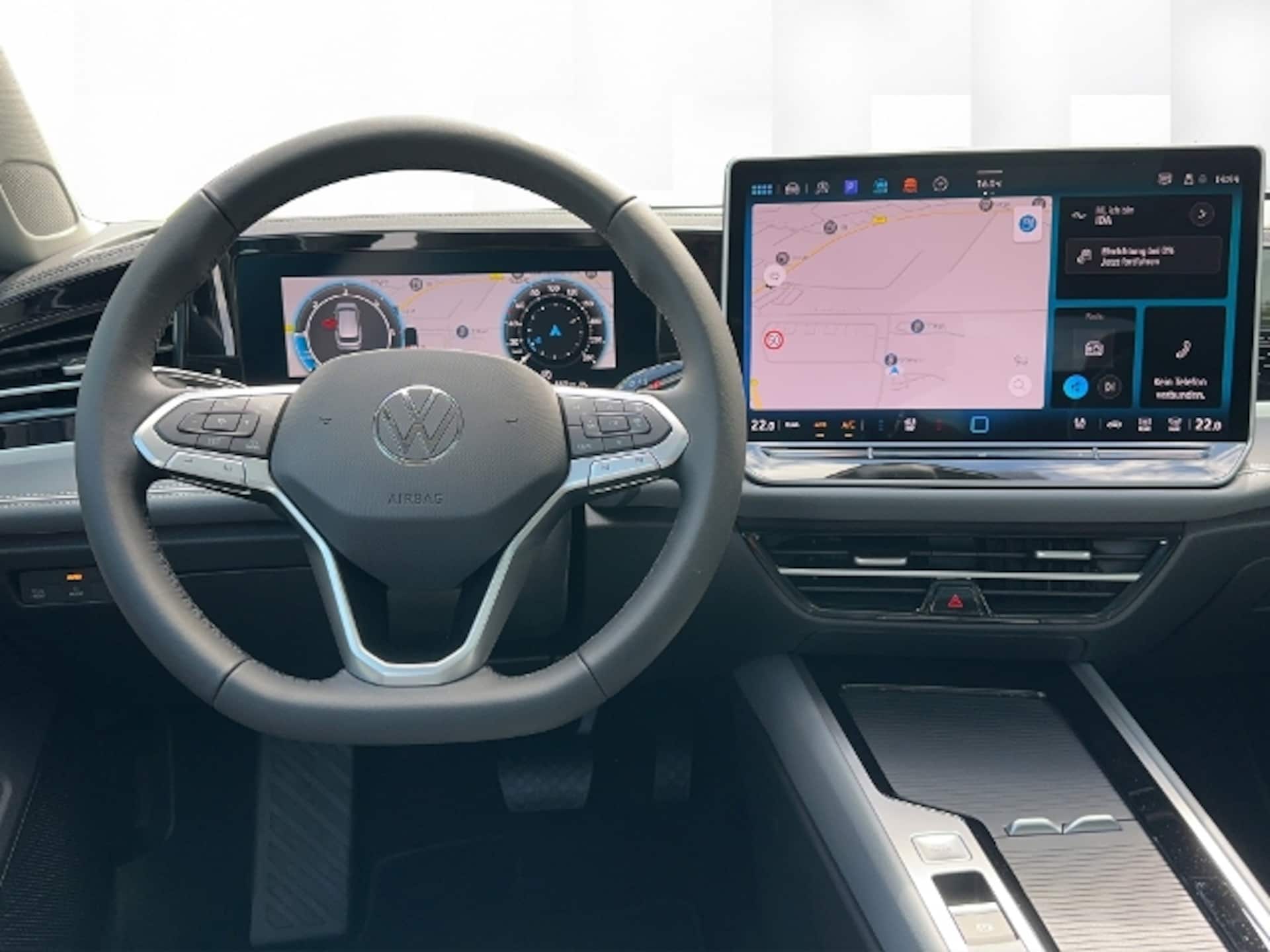 Volkswagen Passat Elegance