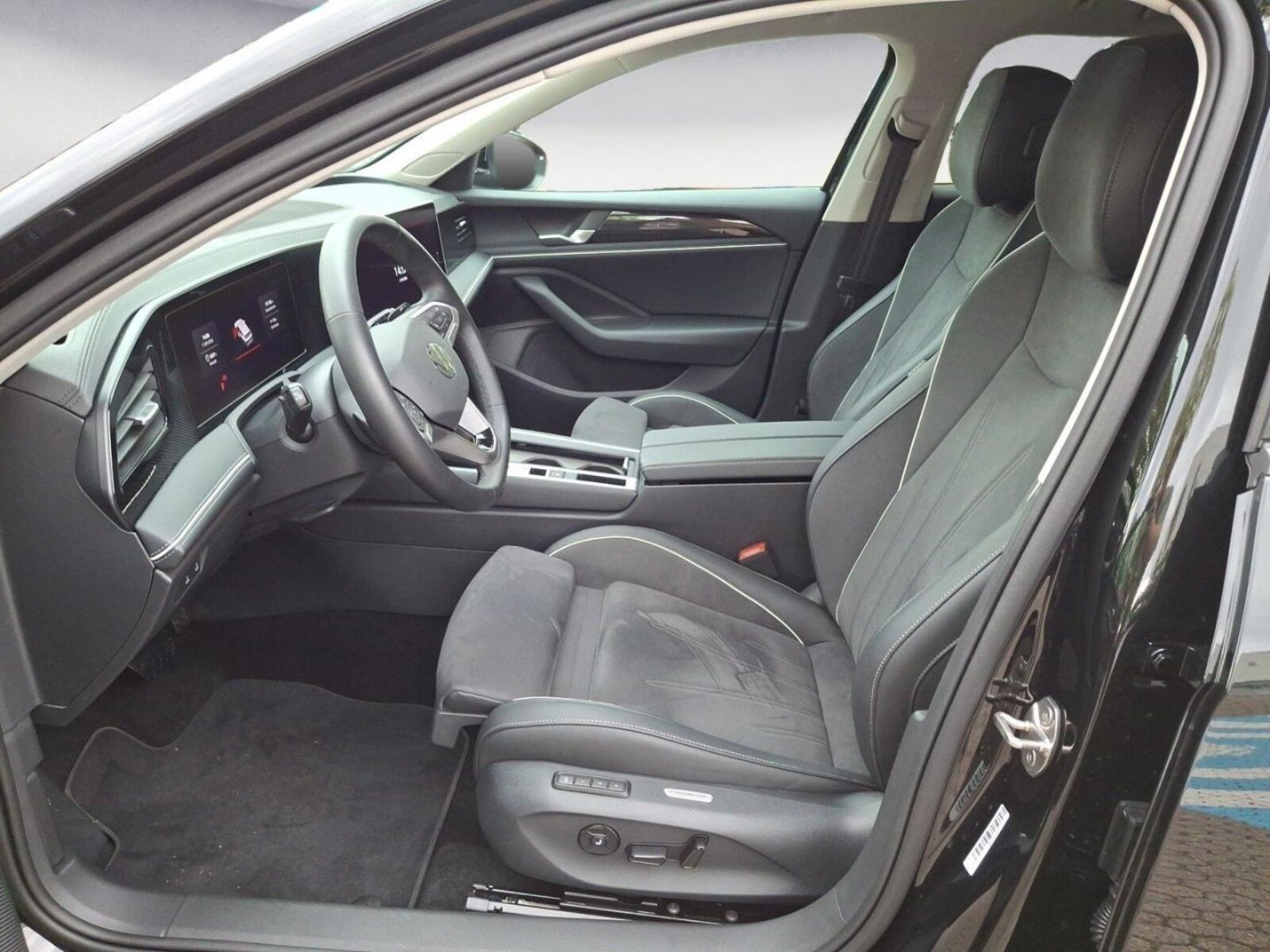 Volkswagen Passat – Bild 10