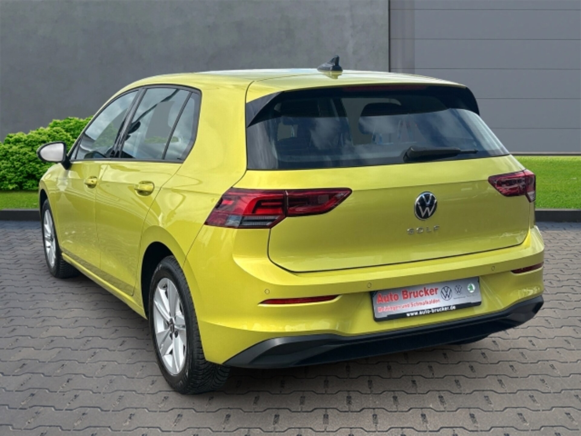 Volkswagen Golf Life