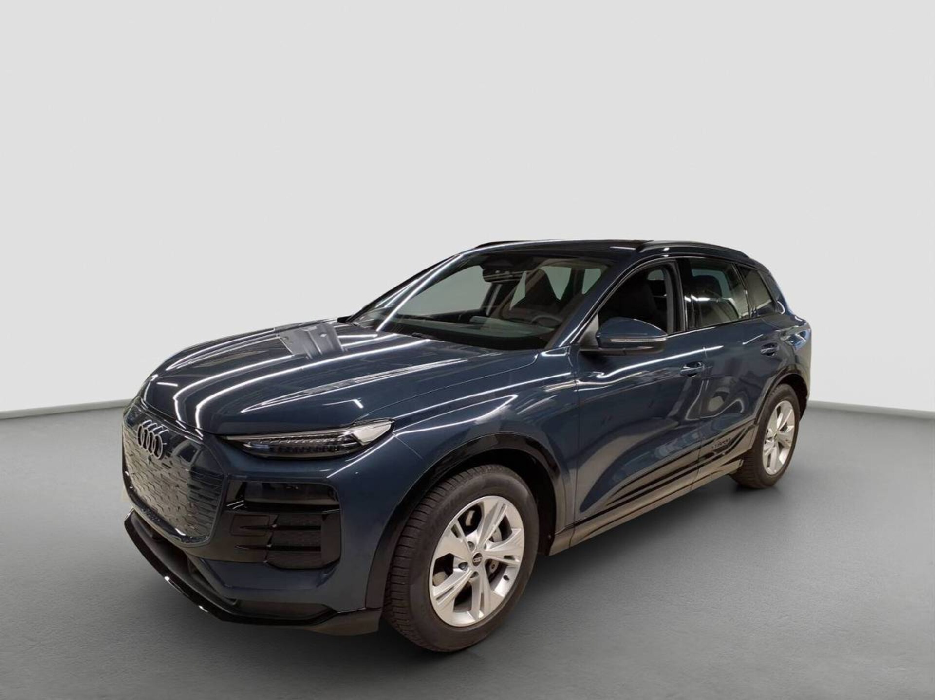 Audi Q6 SUV e-tron