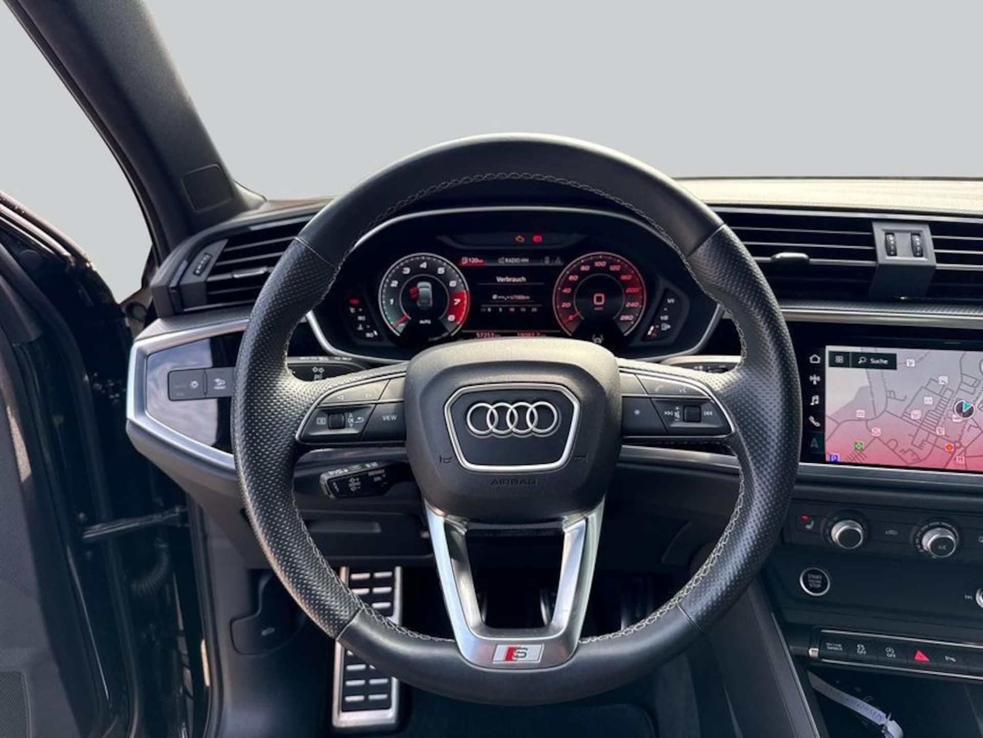 Audi Q3 Sportback S line