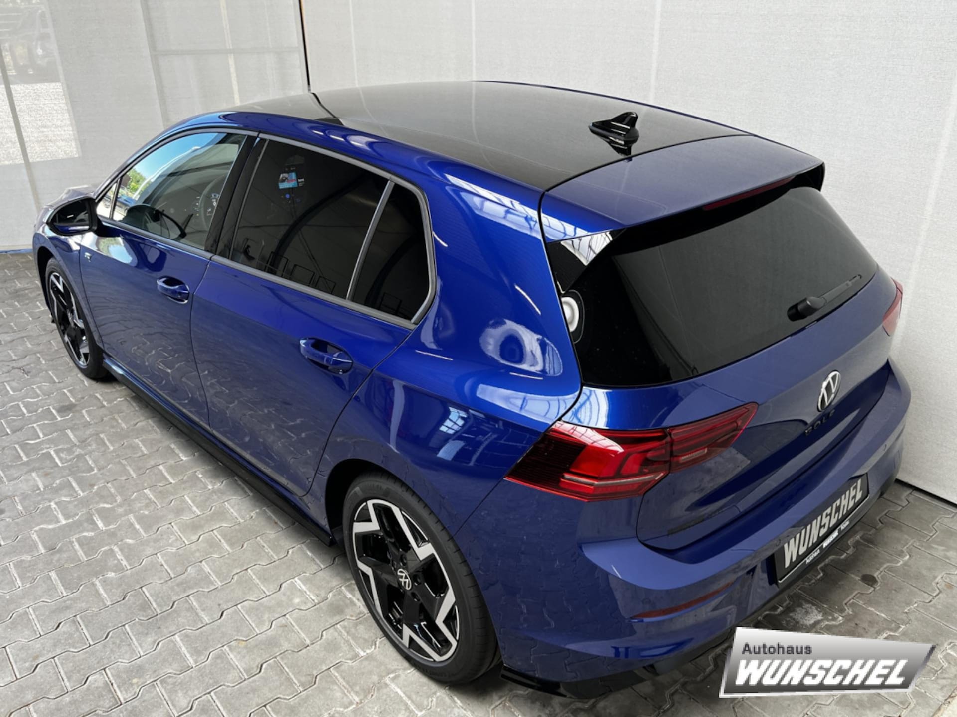Volkswagen Golf R-Line