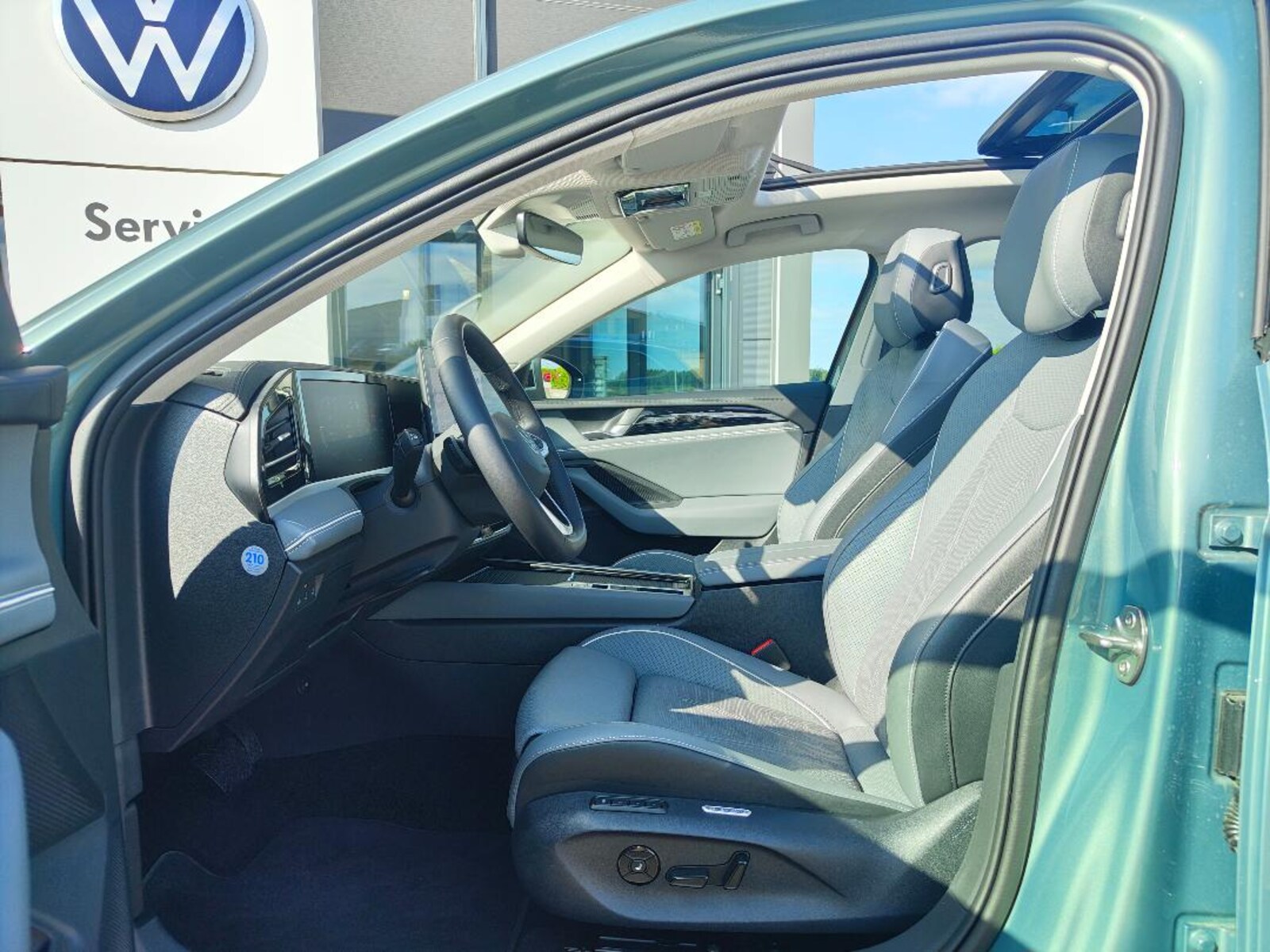 Volkswagen Passat – Bild 11