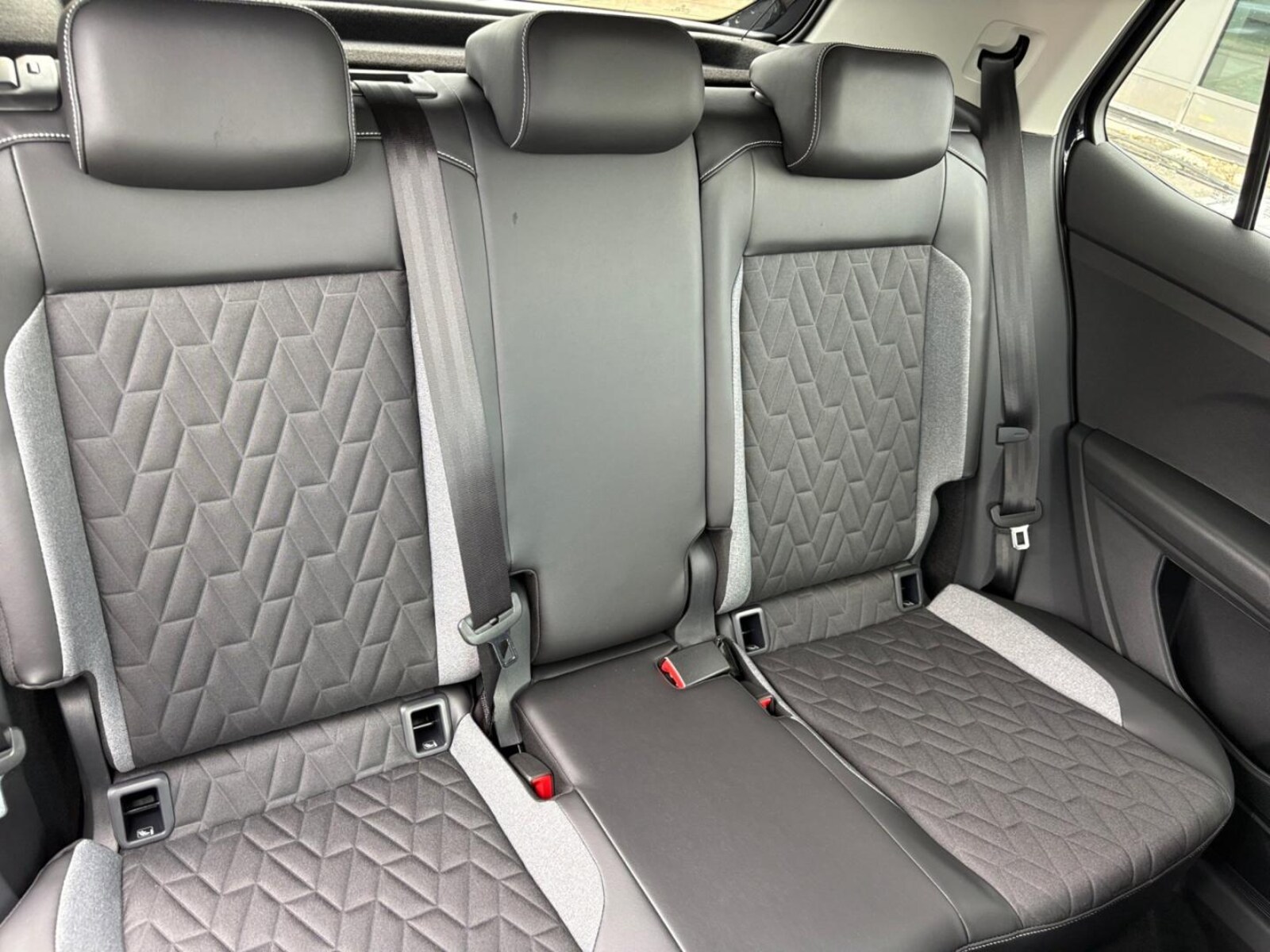 Volkswagen T-Cross – Bild 10
