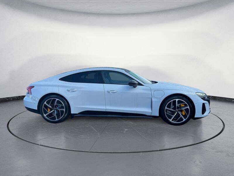 Image about Audi e-tron GT e-tron quattro