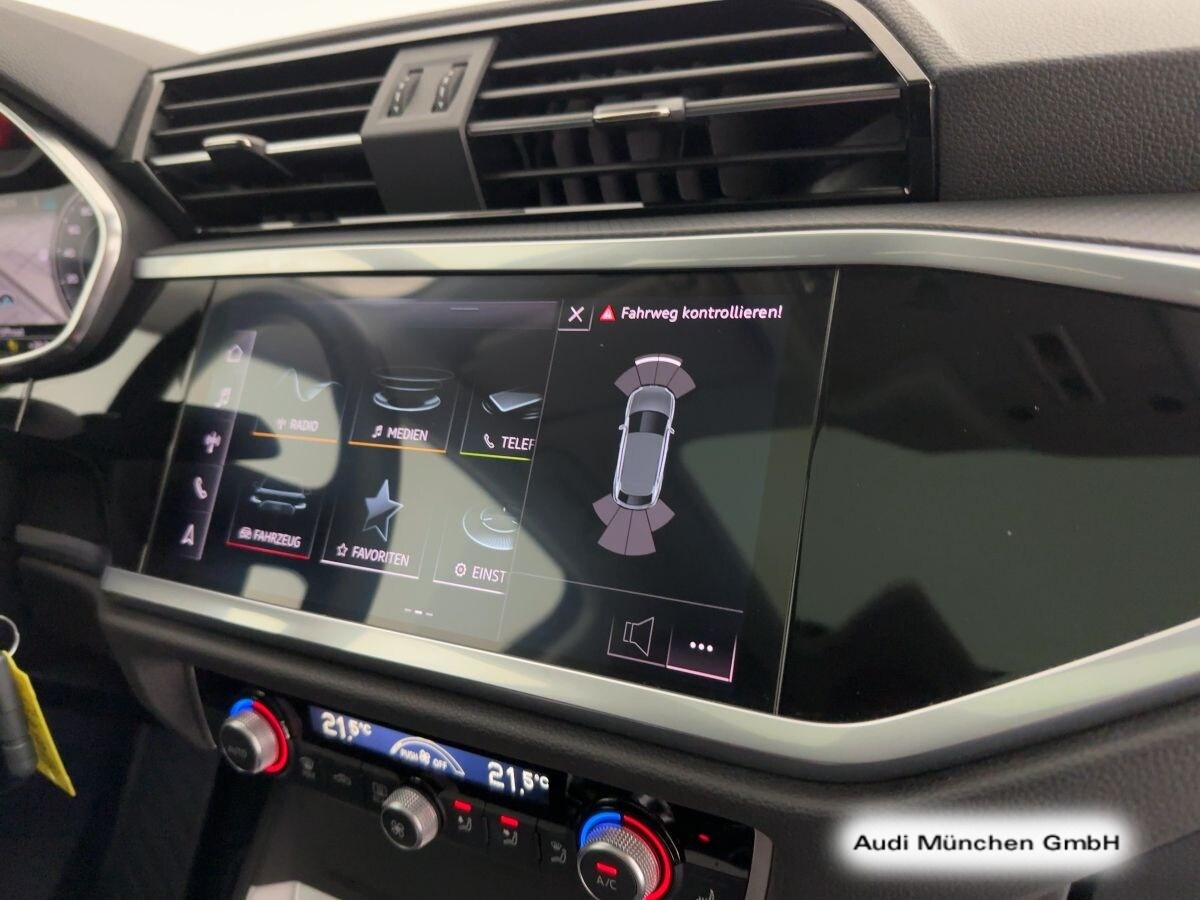 Image about Audi Q3 Sportback TFSI e 45 TFSI e S tronic