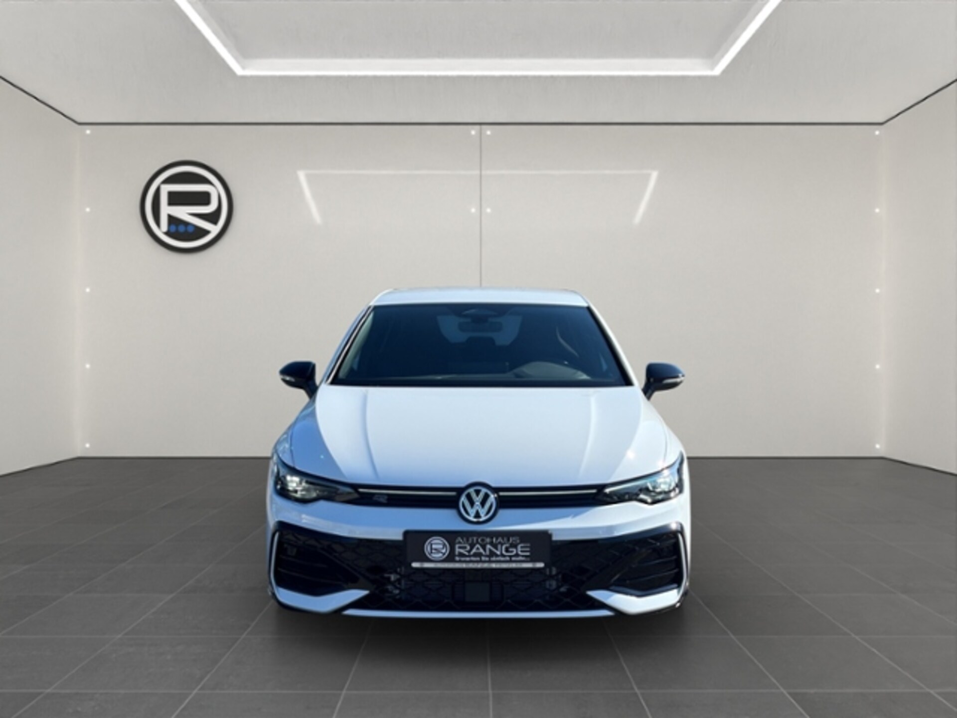 Volkswagen Golf R-Line