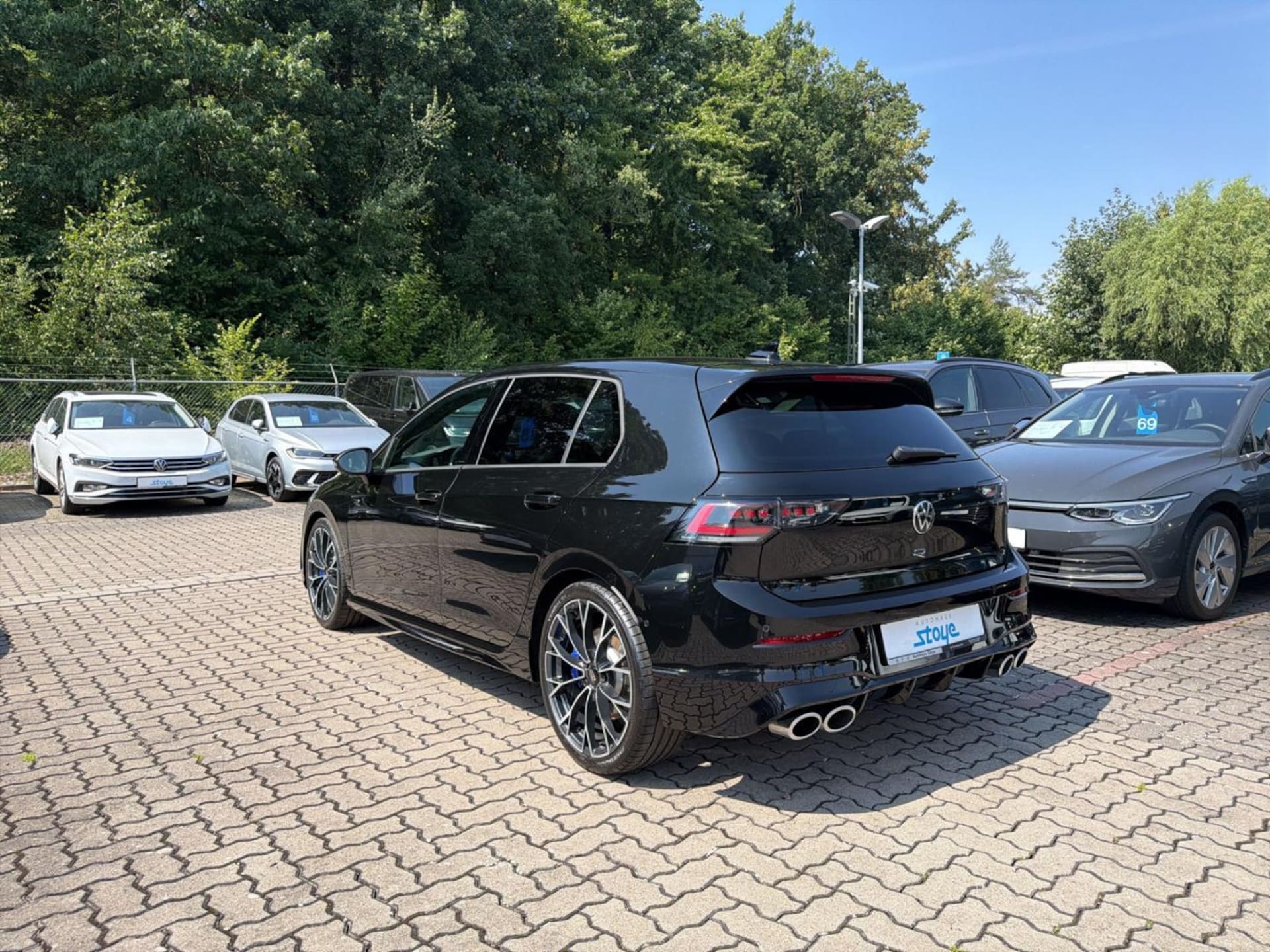 Volkswagen Golf R