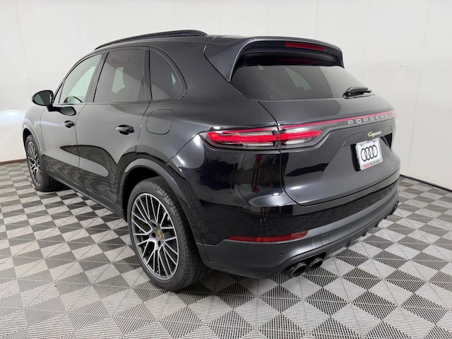 2020 Porsche Cayenne E-Hybrid Coupe