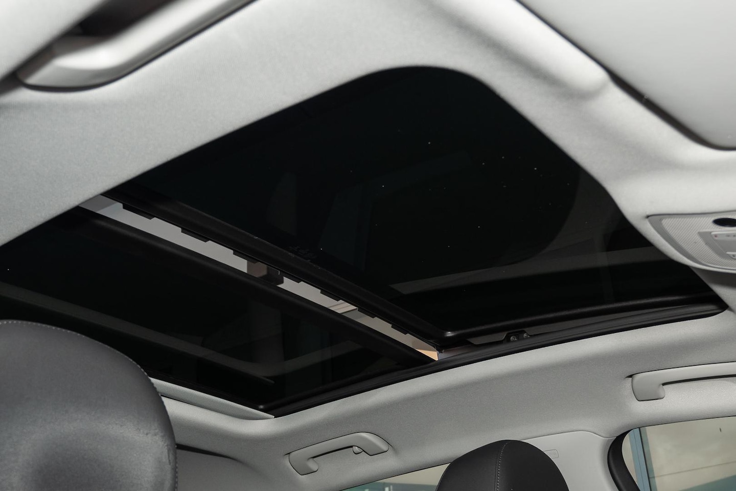 Image about Audi Q3 35 TFSI S tronic