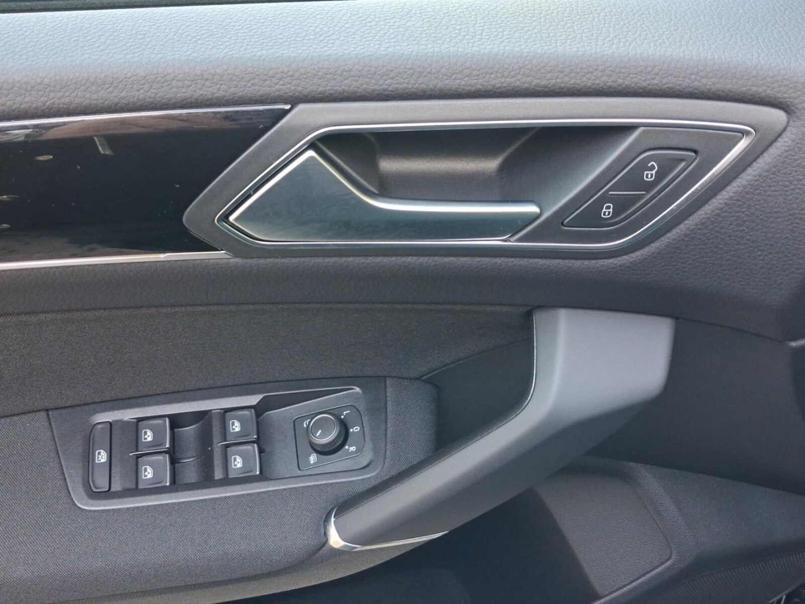 Volkswagen Touran – Bild 14