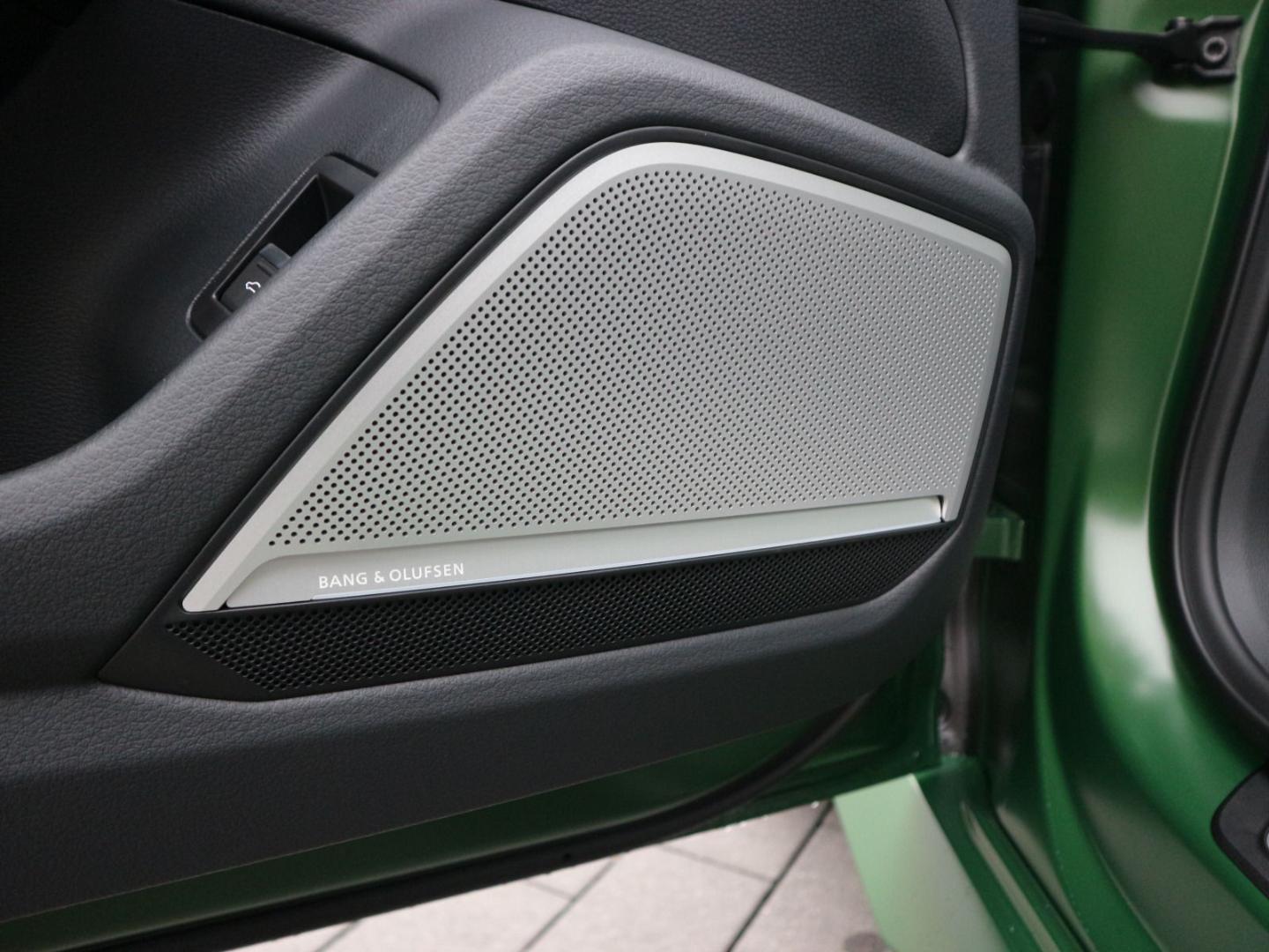 Image about Audi RS 6 Avant performance quattro tiptronic