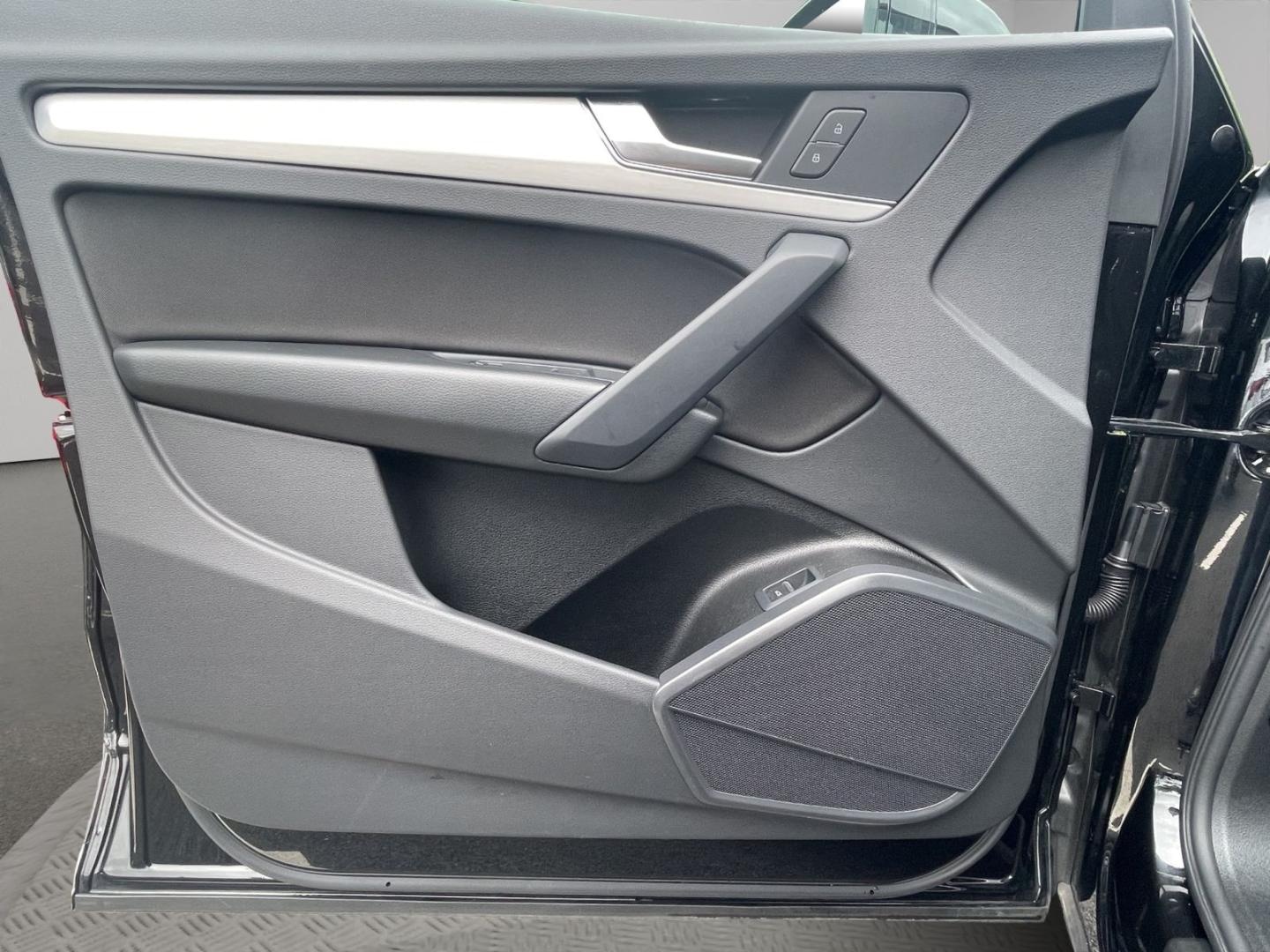 Bild über Audi Q5 40 TDI quattro 150 kW S tronic - für weitere Informationen kontaktieren Sie den Audi Partner