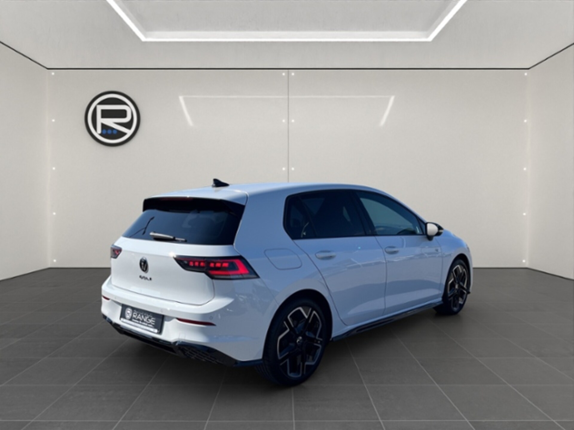 Volkswagen Golf R-Line