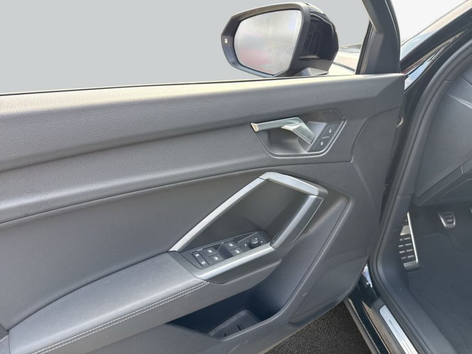 Audi Q3 Sportback S line