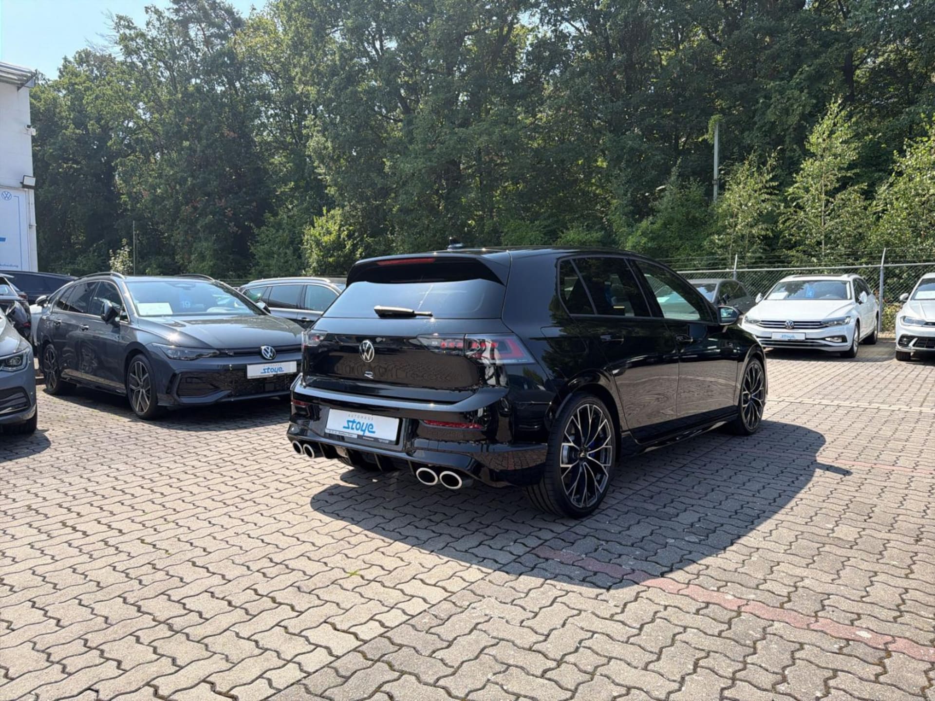 Volkswagen Golf R