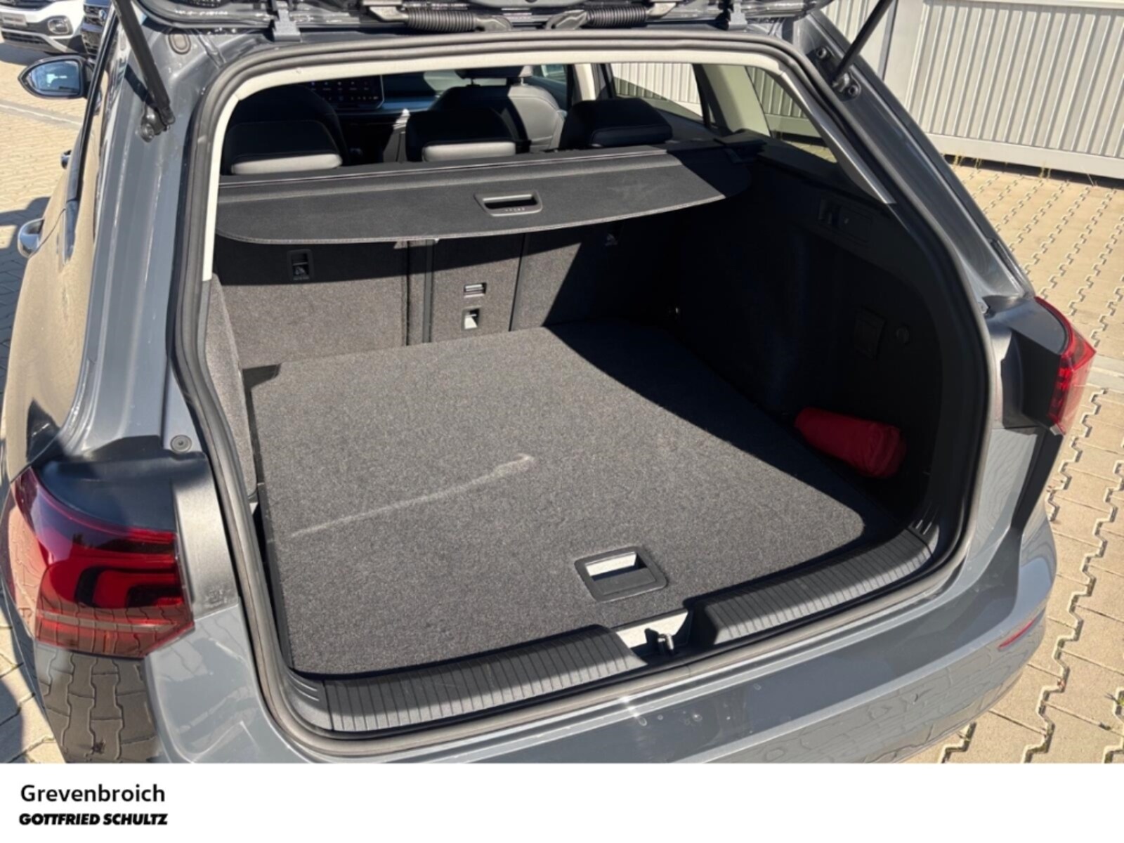 Volkswagen Golf Variant – Bild 8