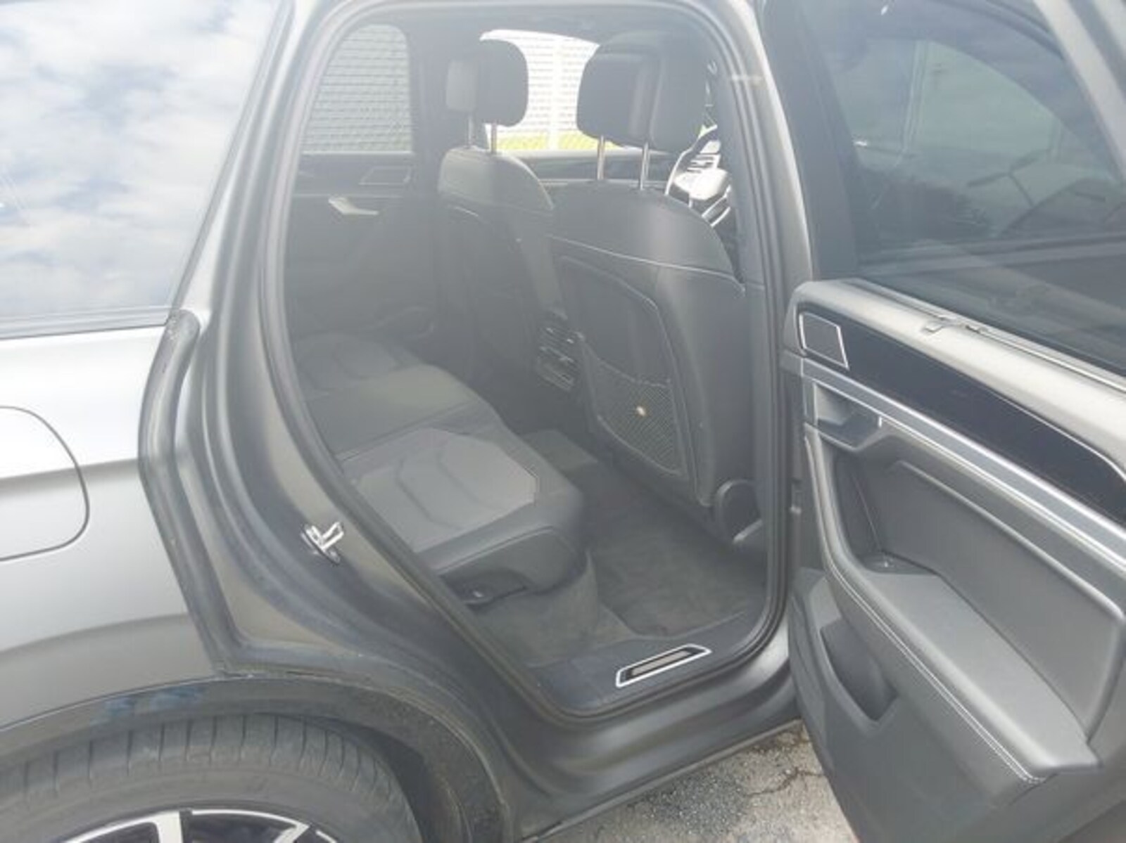 Volkswagen Touareg – Bild 9