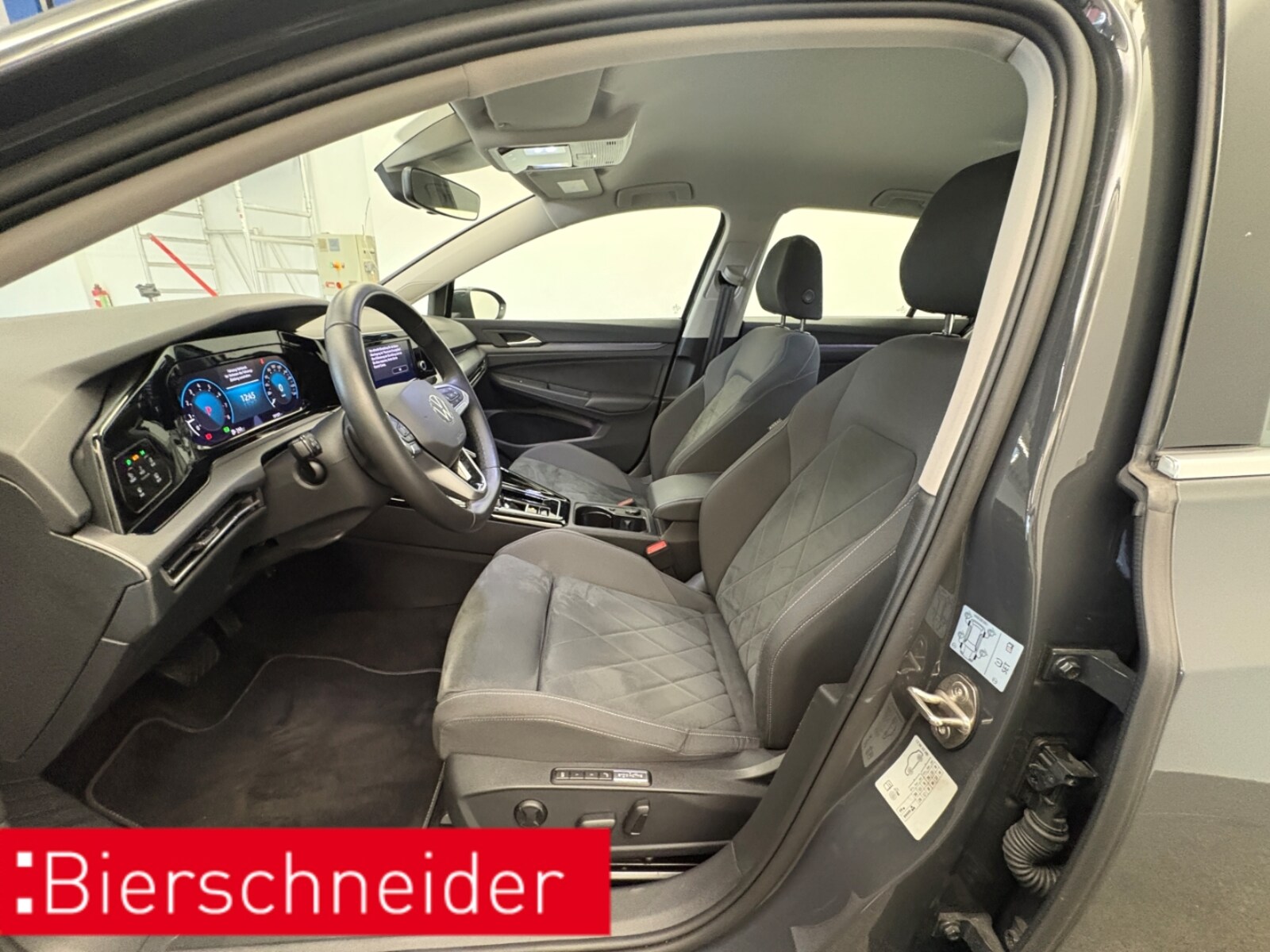 Volkswagen Golf – Bild 8