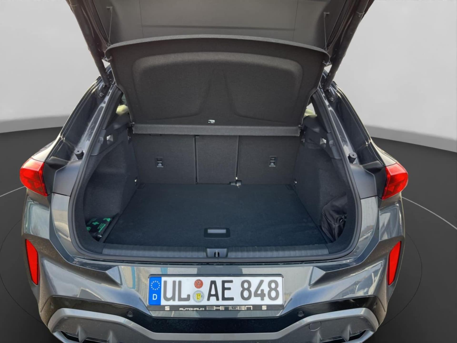 CUPRA Terramar