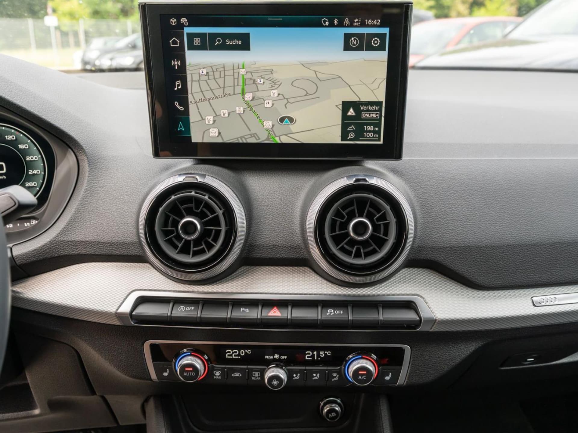 Audi Q2 Advanced
