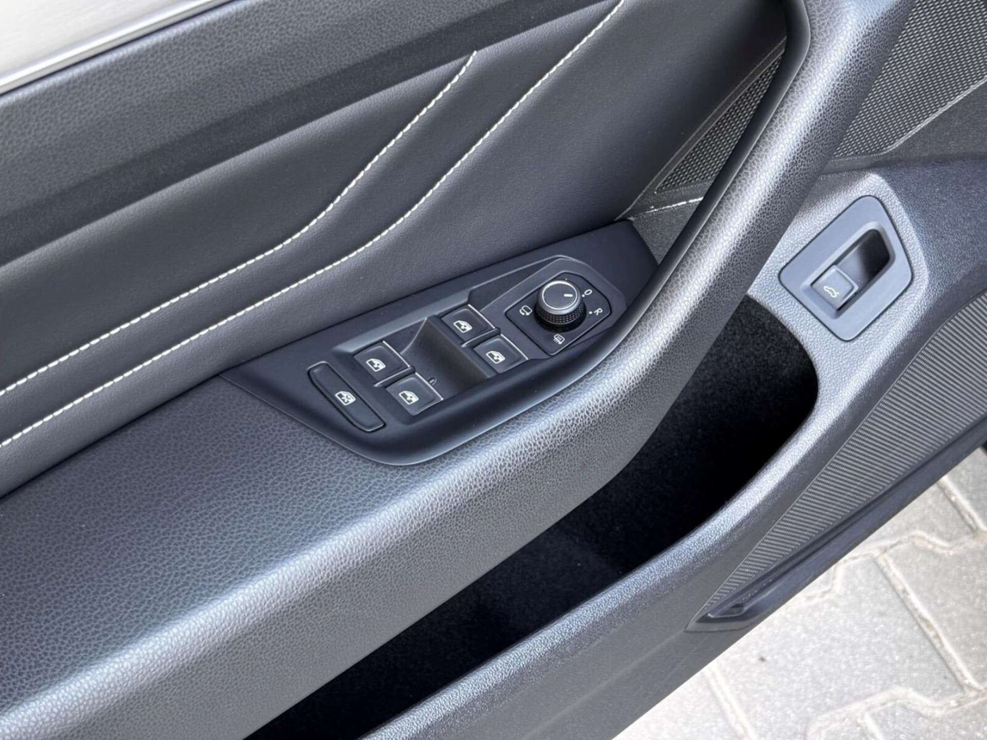 Volkswagen Passat Elegance