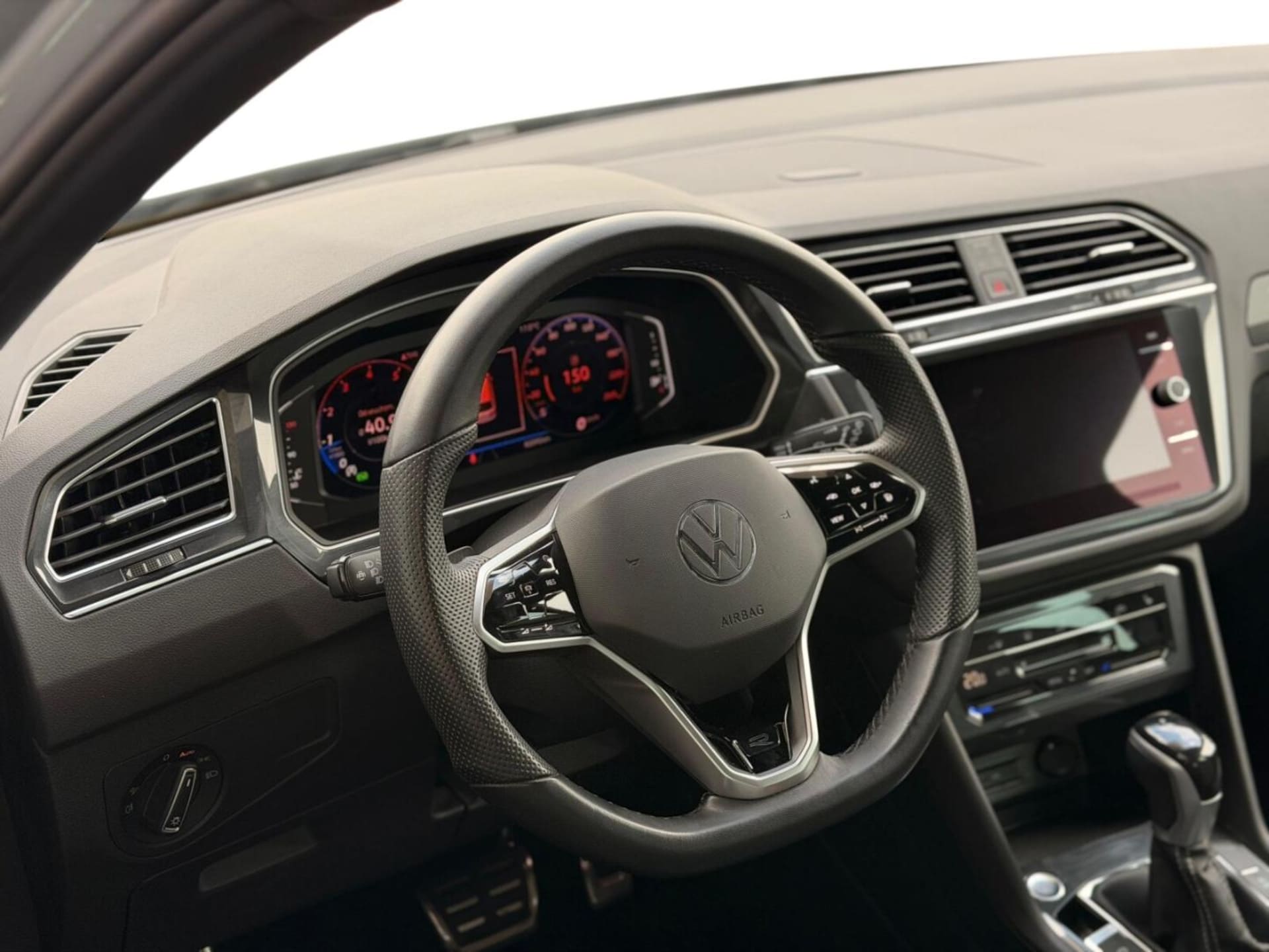 Volkswagen Tiguan R-Line