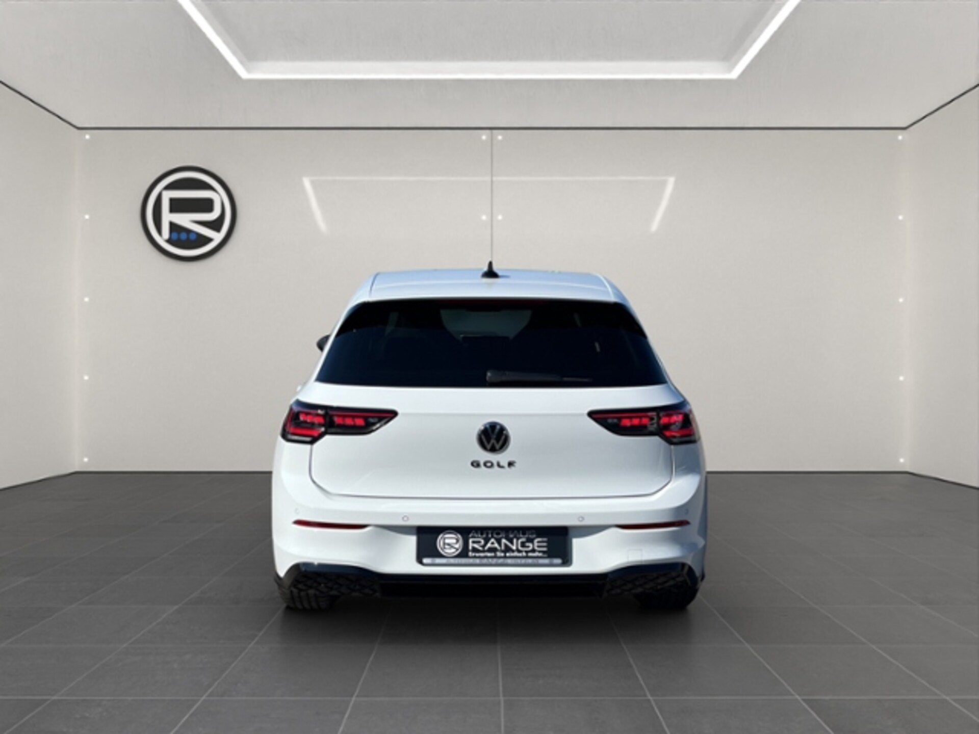 Volkswagen Golf R-Line
