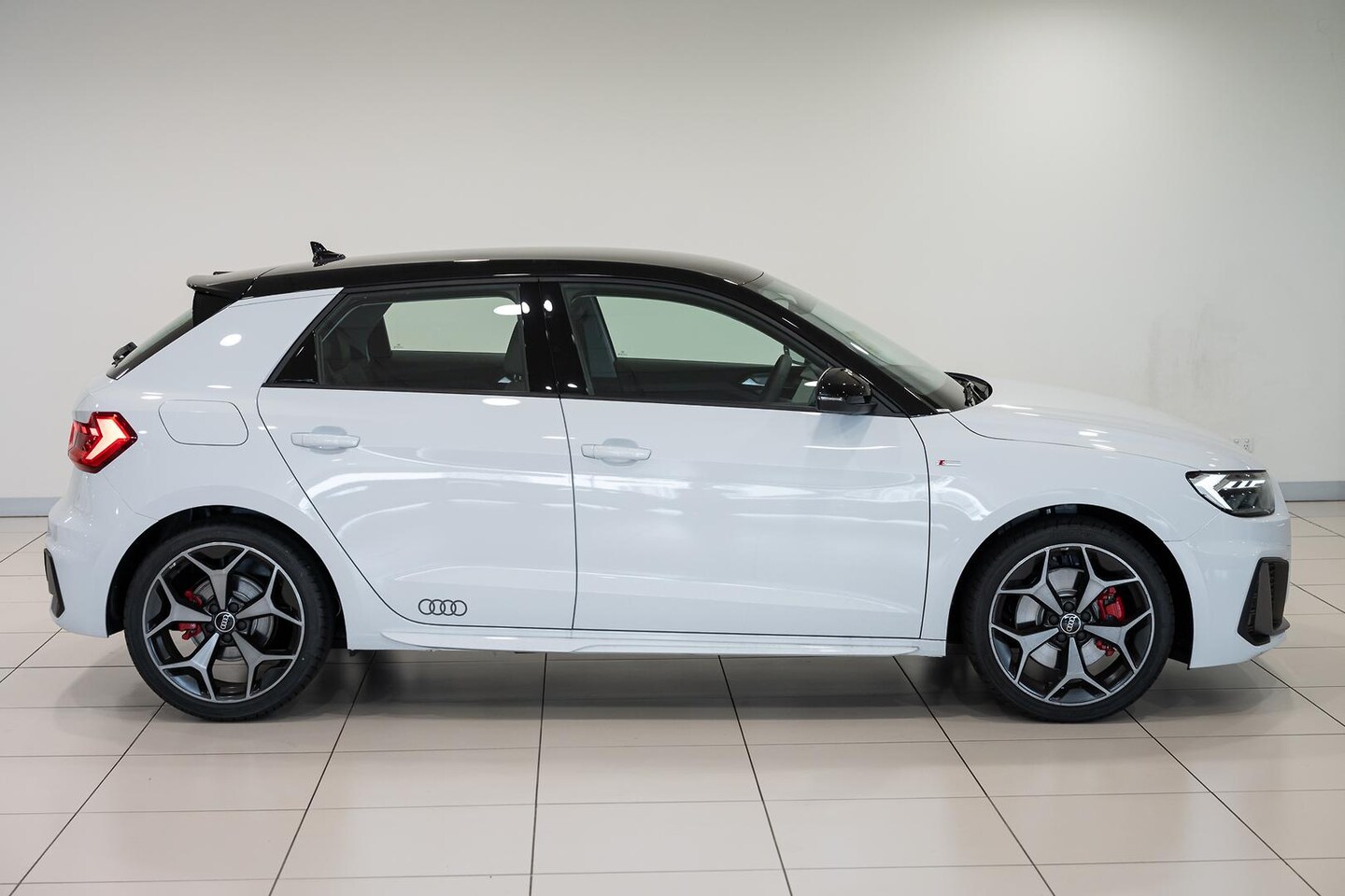 Image about Audi A1 Sportback S line 40 TFSI S tronic