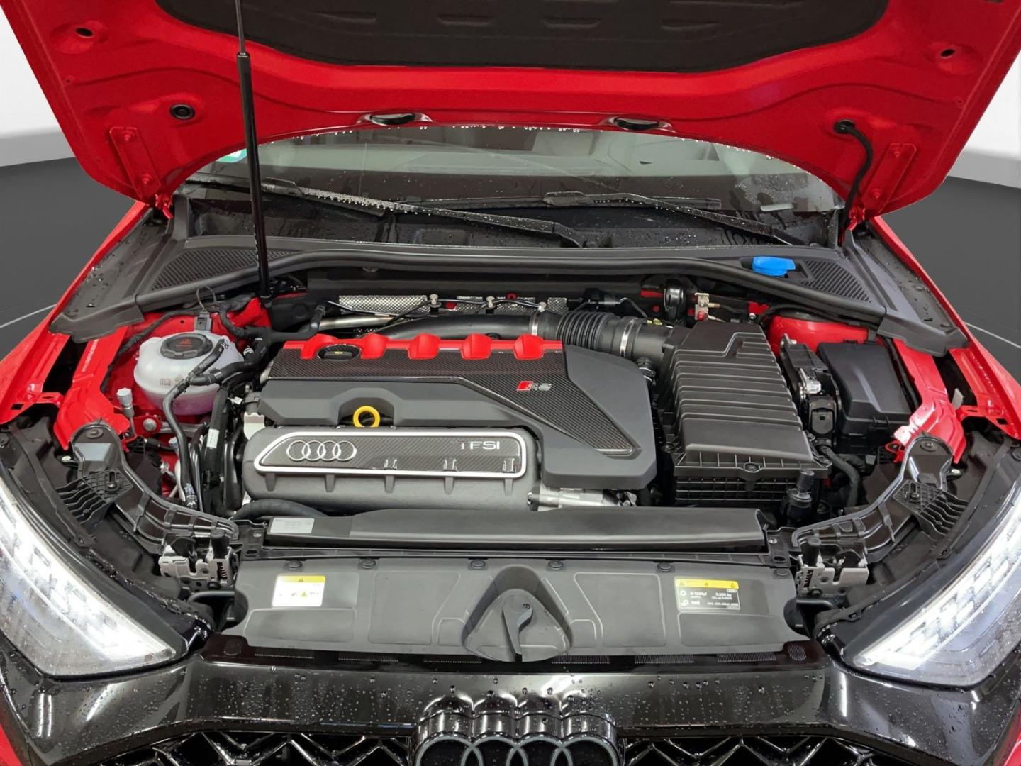 Image about Audi RS 3 Limousine TFSI quattro S tronic