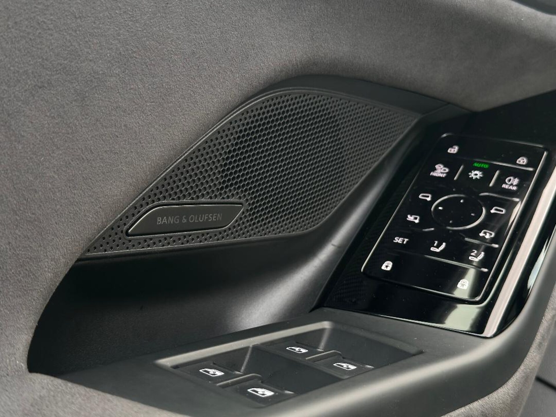 Audi A6 Avant e-tron edition one