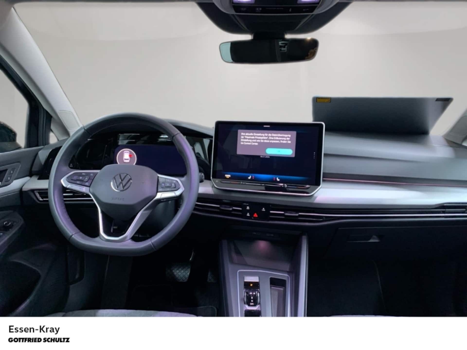 Volkswagen Golf Variant Life