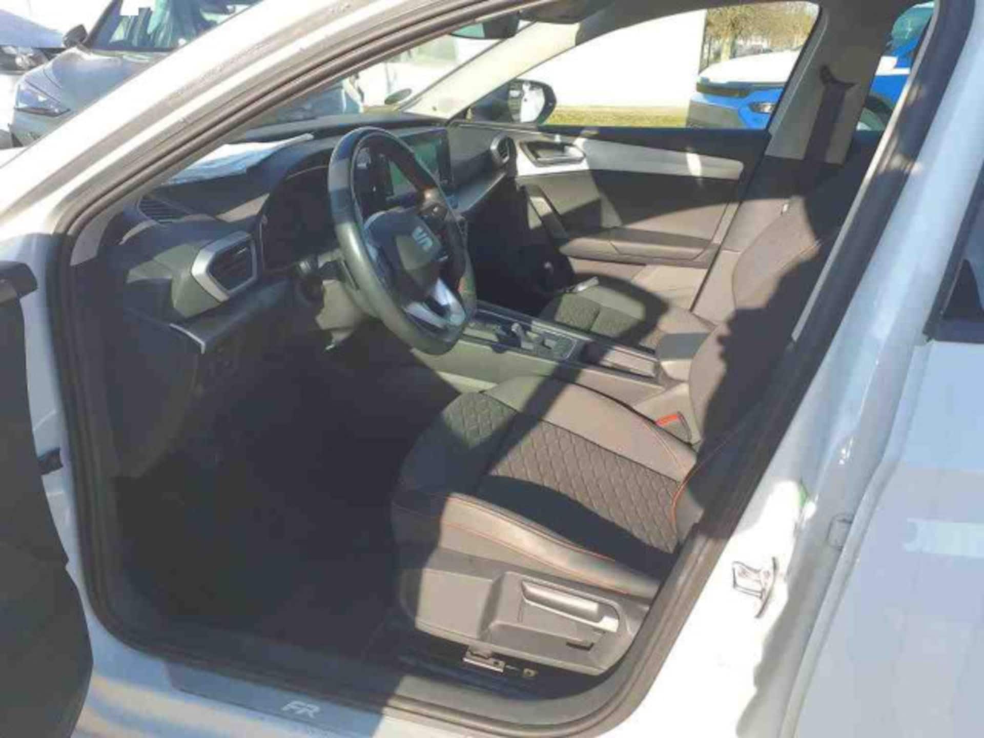 SEAT Leon Sportstourer FR