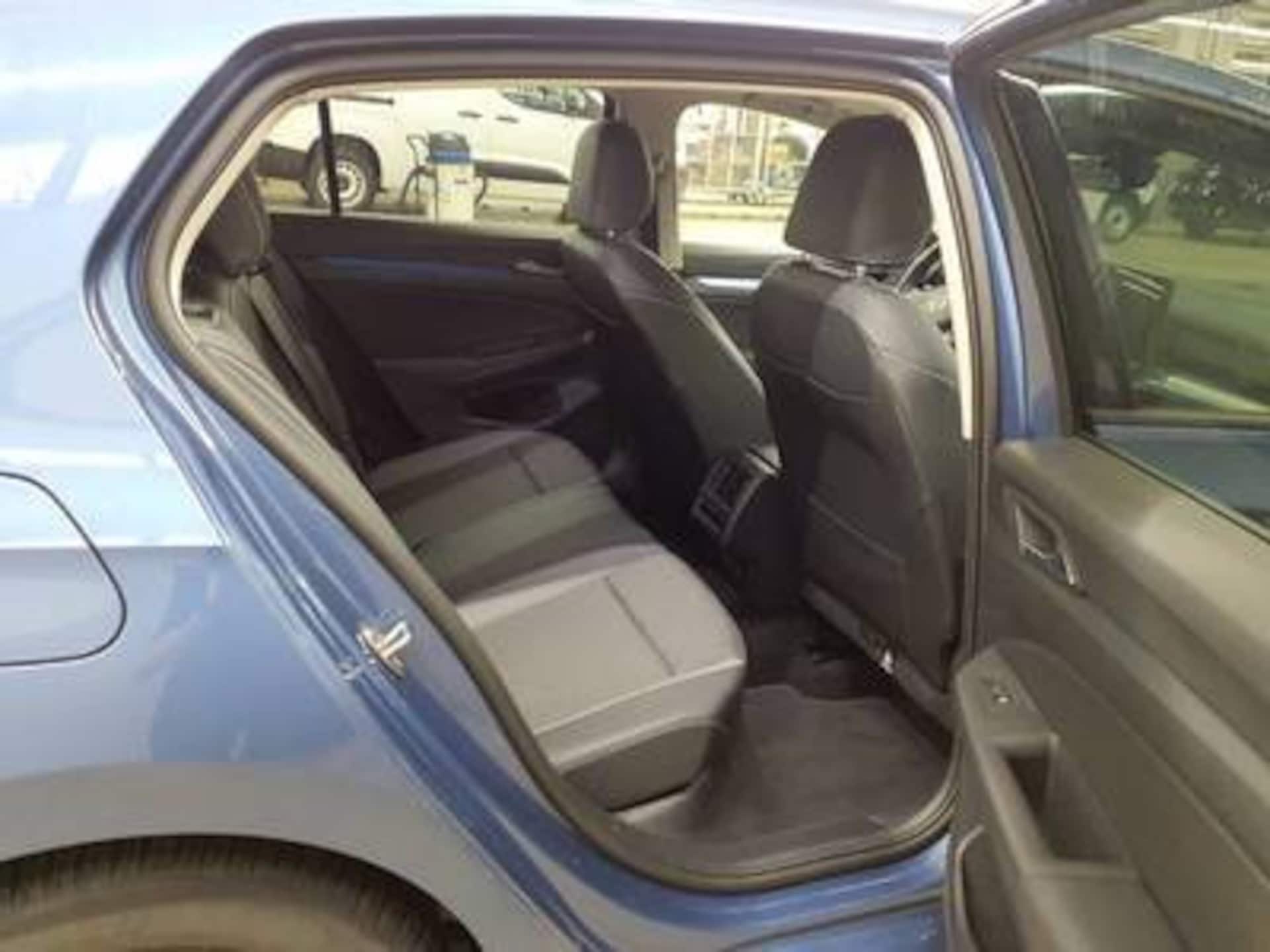 Volkswagen Golf Life