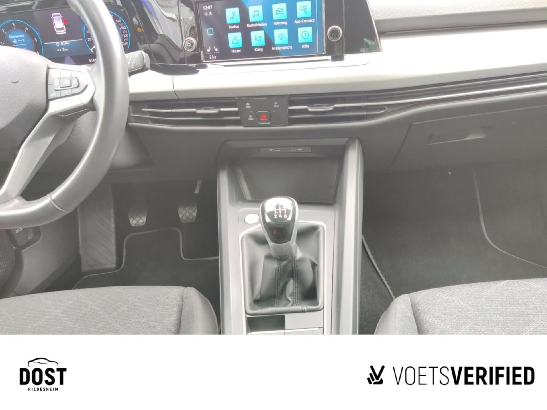 Volkswagen Golf Variant Life