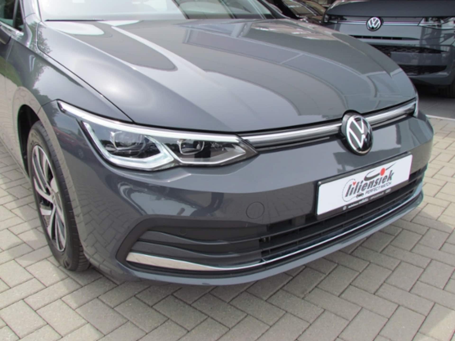 Volkswagen Golf Style