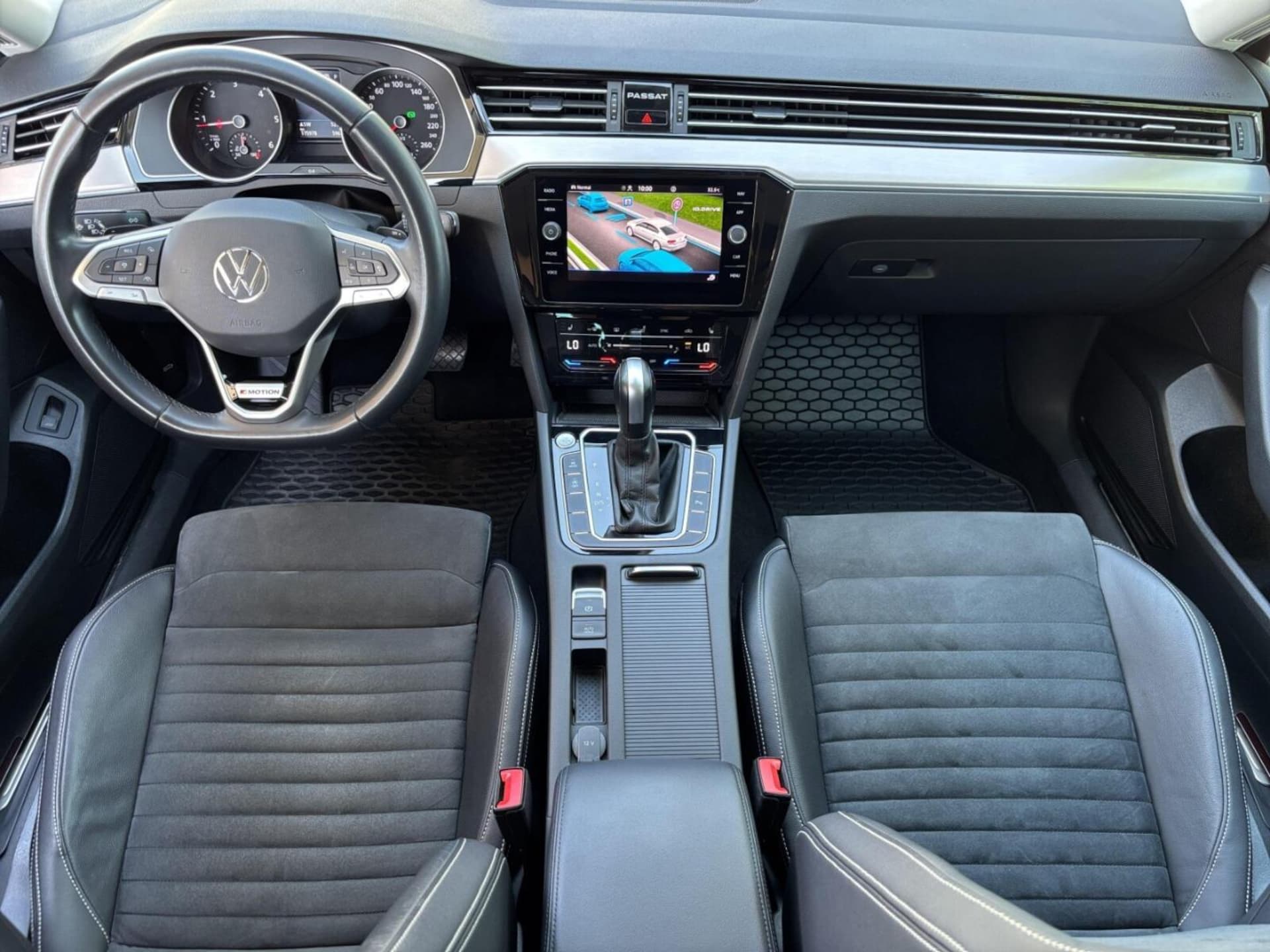 Volkswagen Passat Elegance