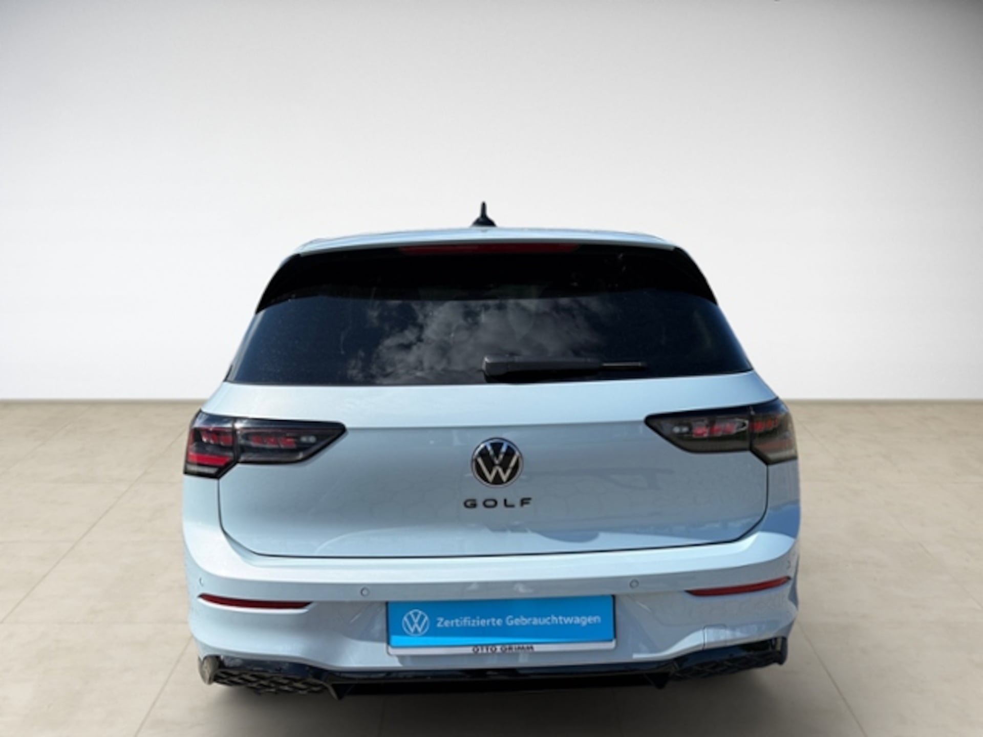 Volkswagen Golf R-Line