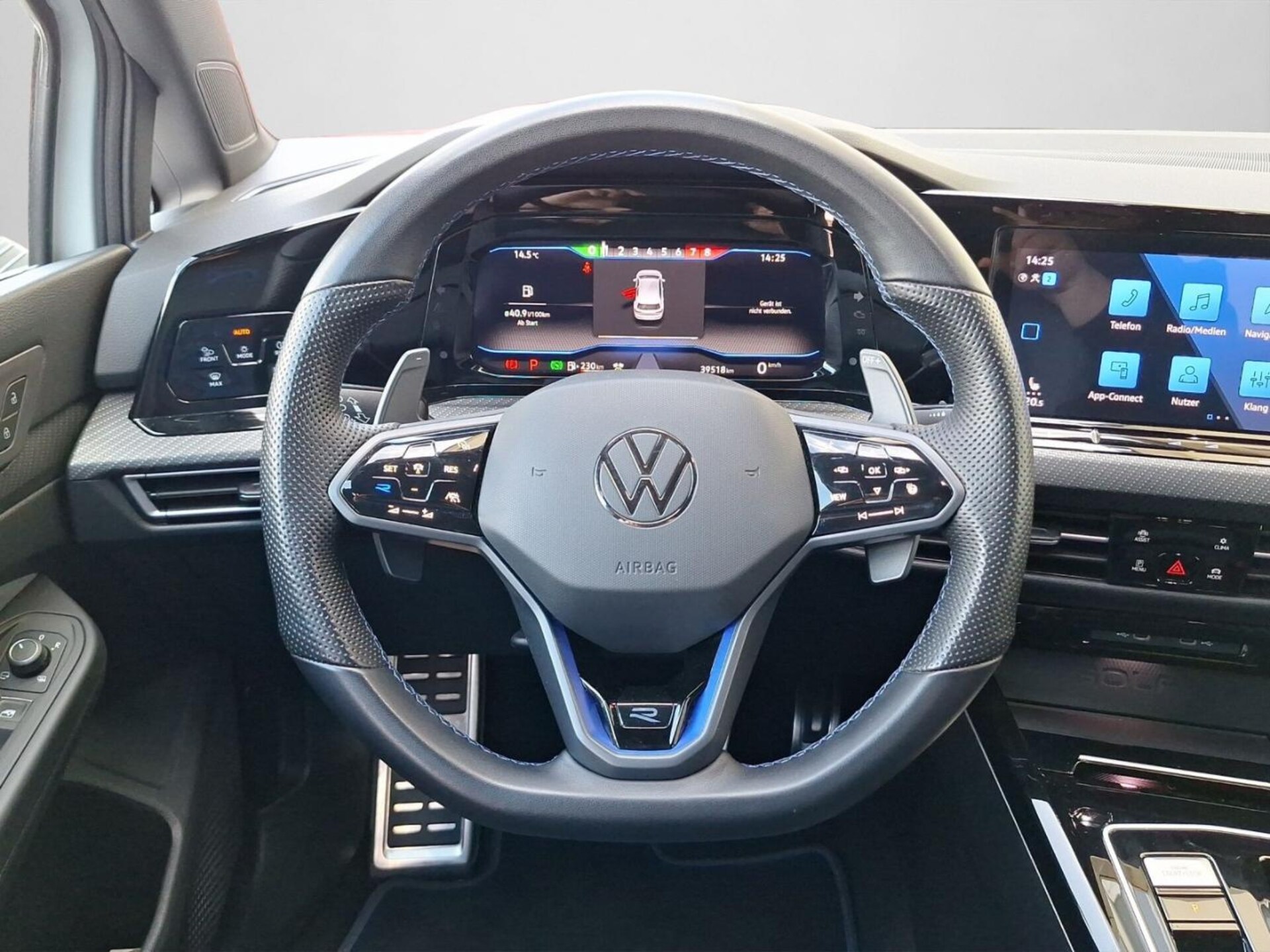 Volkswagen Golf R