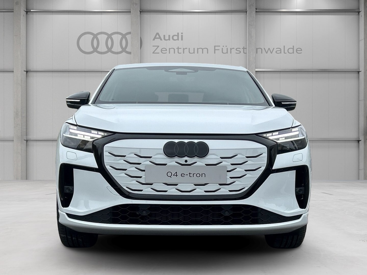 Bild über Audi Q4 Sportback e-tron e-tron quattro 220 kW - für weitere Informationen kontaktieren Sie den Audi Partner