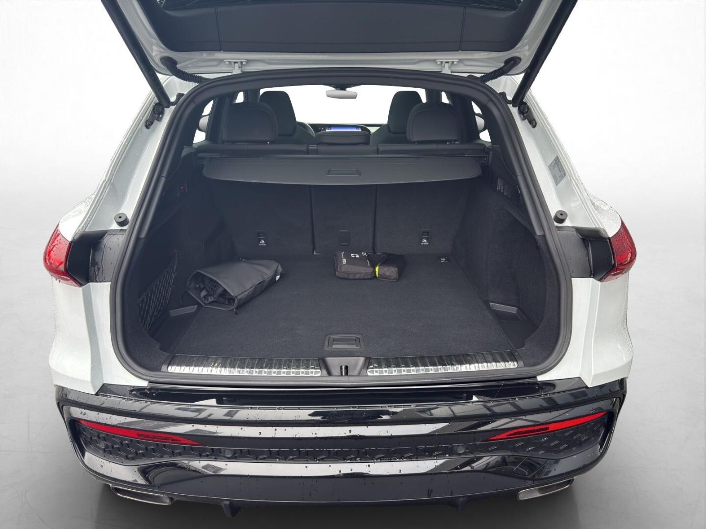 Bild über Audi Q5 SUV TFSI 150 kW S tronic - für weitere Informationen kontaktieren Sie den Audi Partner