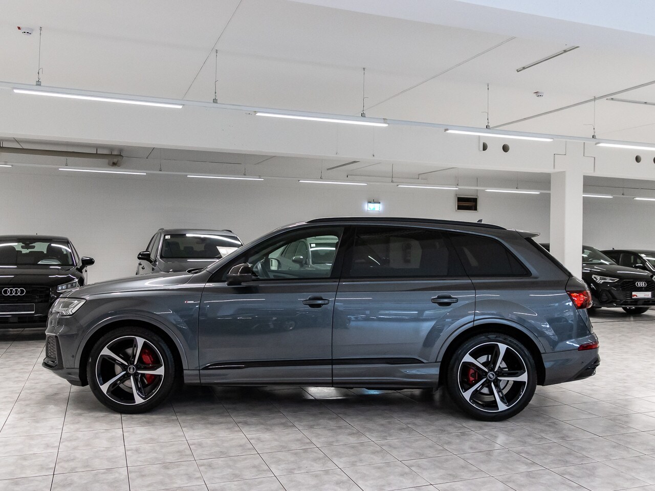 Image about Audi Q7 S line 50 TDI quattro tiptronic