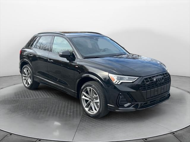 2025 Audi Q3 S Line Premium's photo