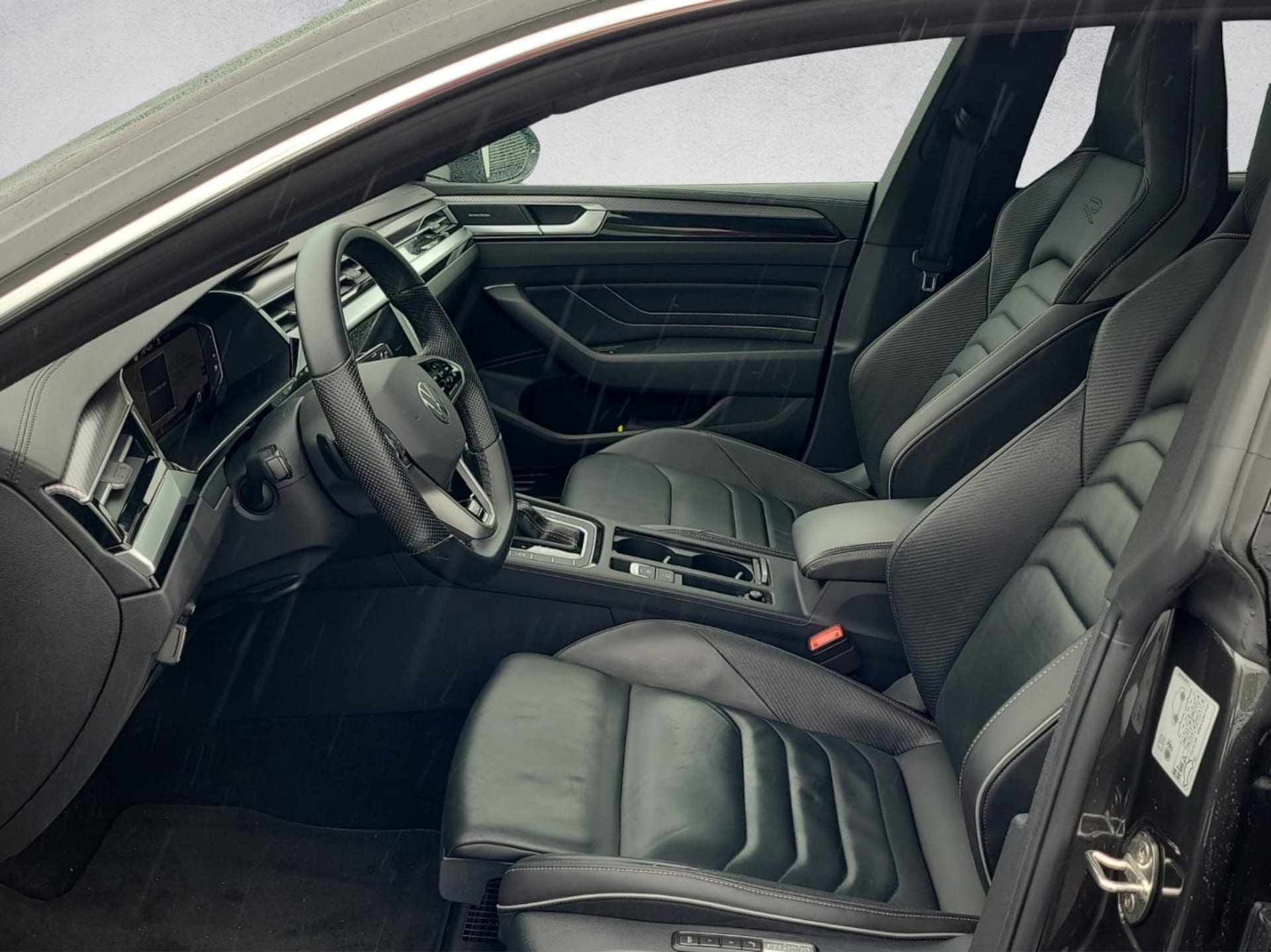 Volkswagen Arteon R-Line