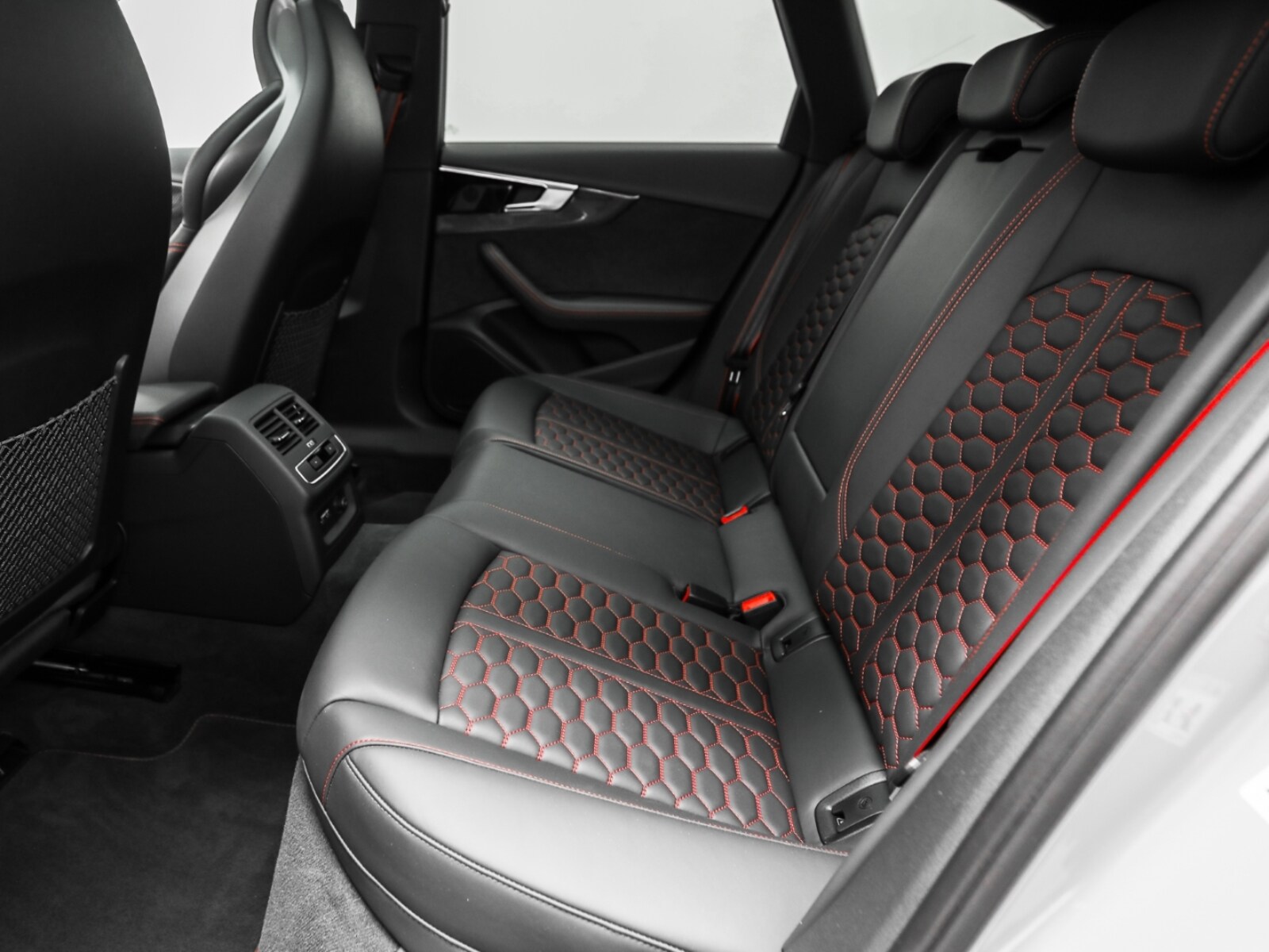 Audi RS 4 Avant – Bild 7