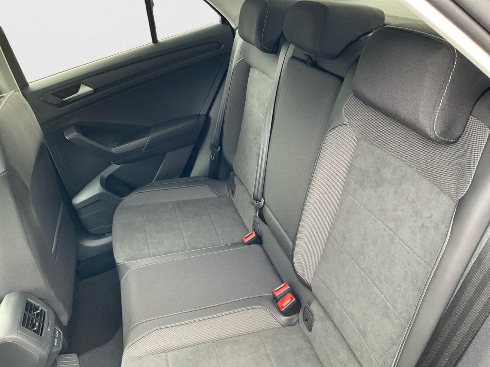 Volkswagen T-Roc – Bild 14