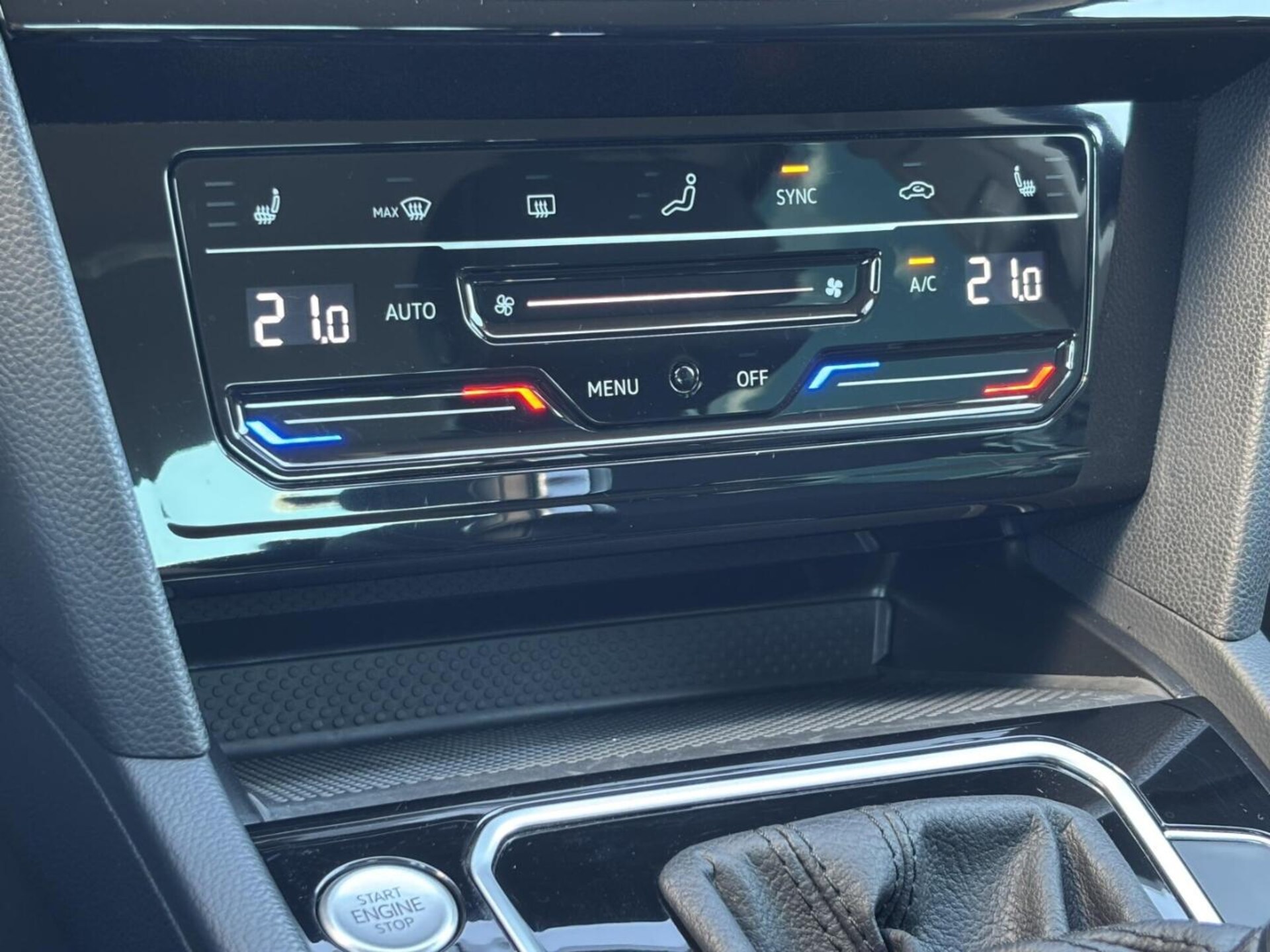 Volkswagen Passat Elegance