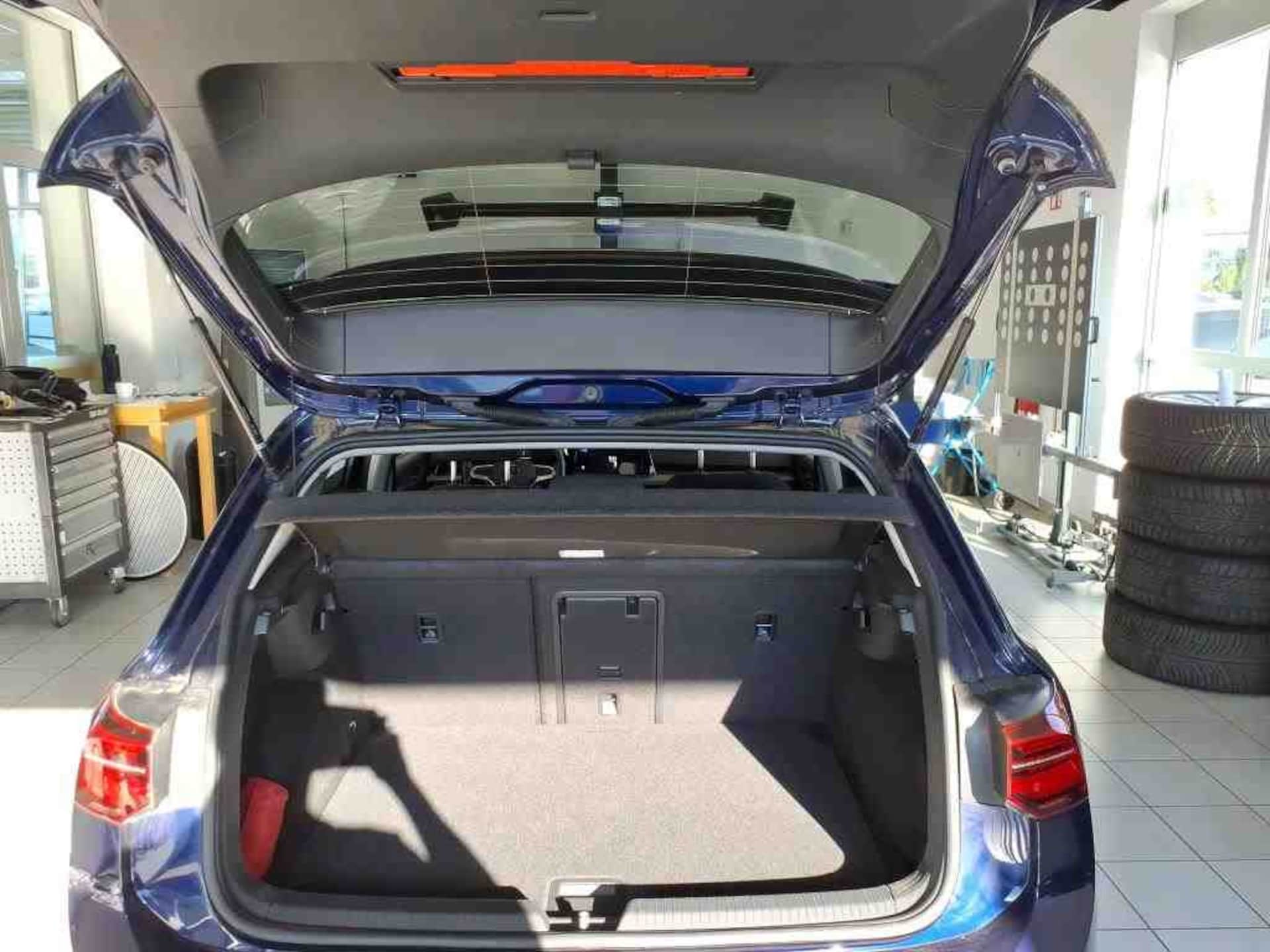Volkswagen Golf Active